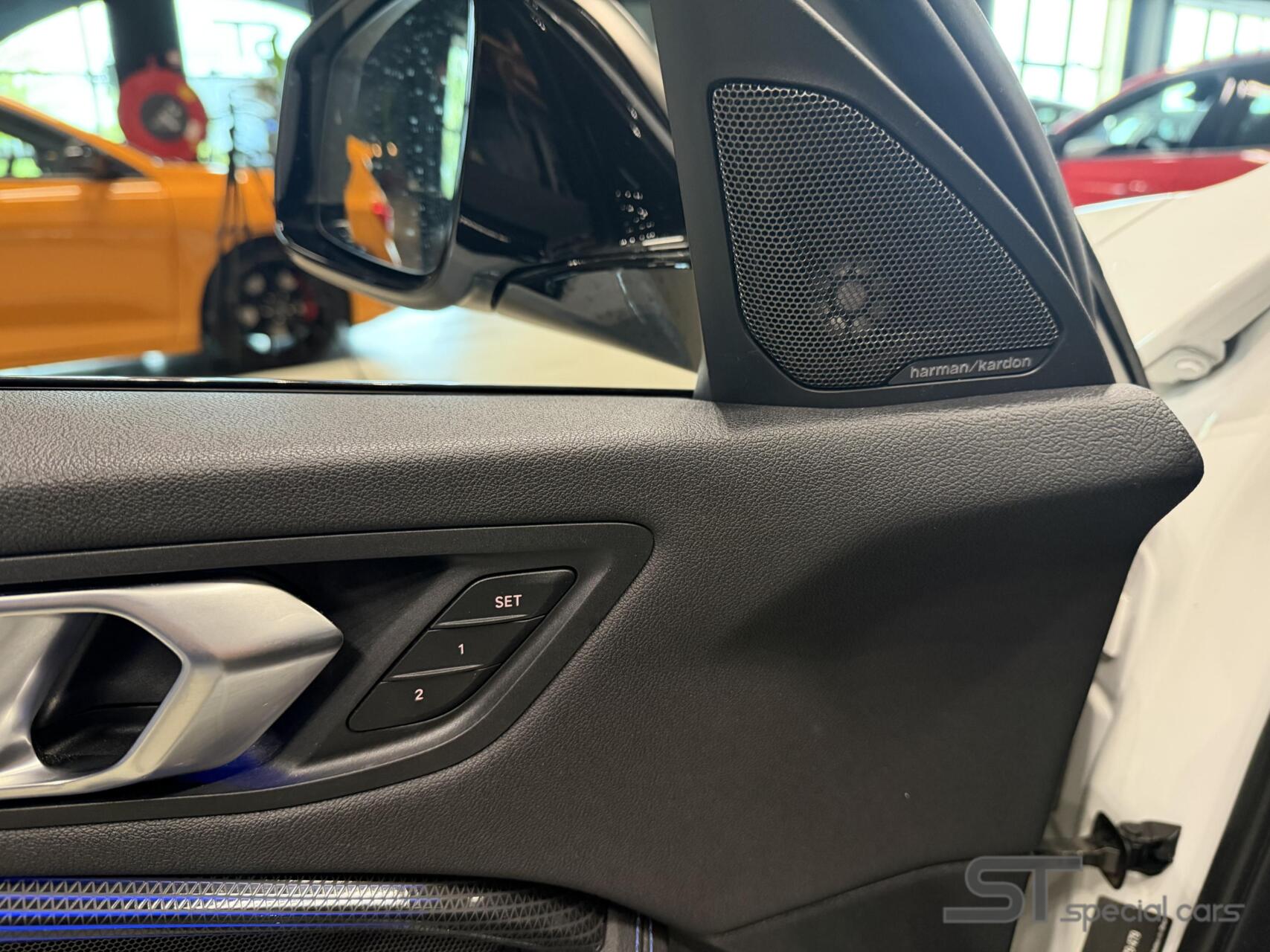 Foto van BMW M135i xDrive