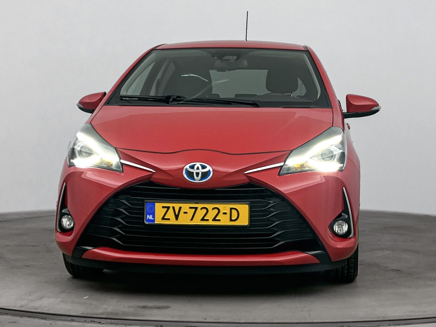 Foto van Toyota Toyota Yaris Hybrid