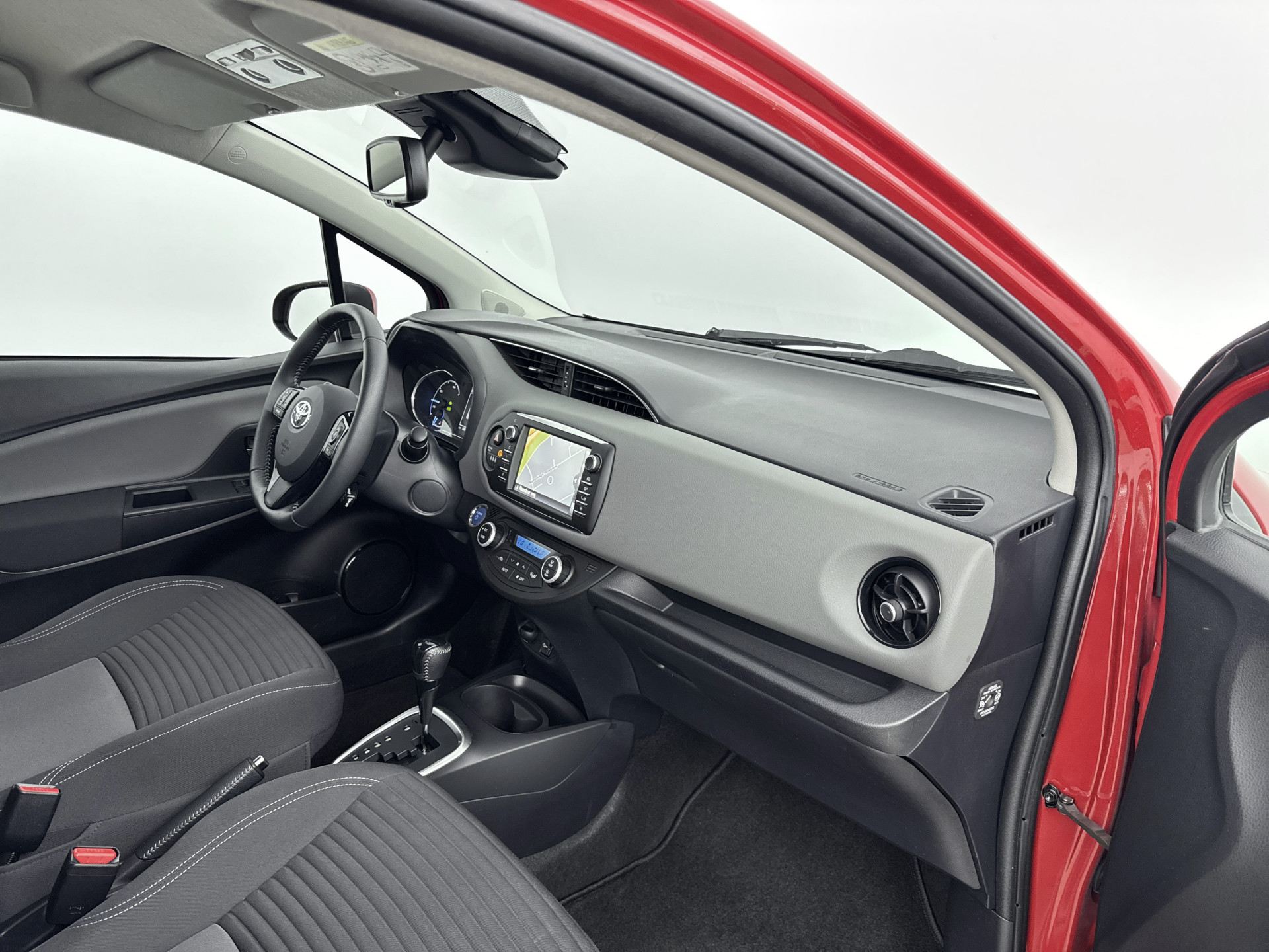 Foto van Toyota Toyota Yaris Hybrid