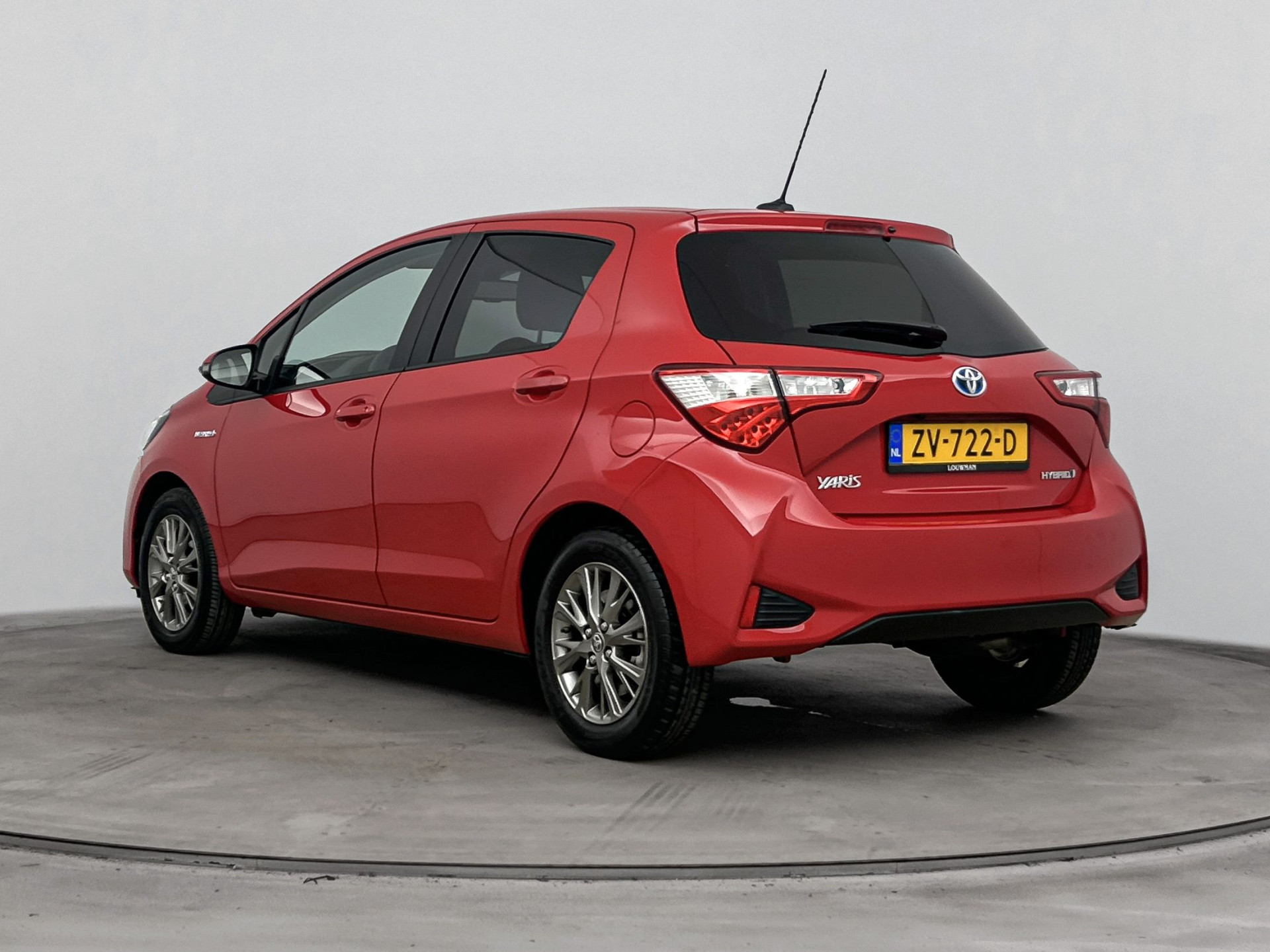 Foto van Toyota Toyota Yaris Hybrid
