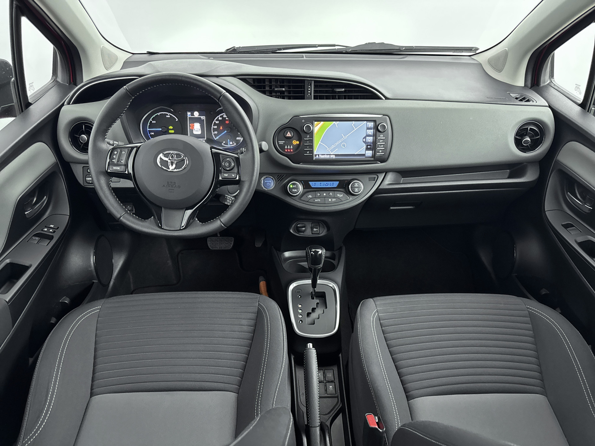 Foto van Toyota Toyota Yaris Hybrid