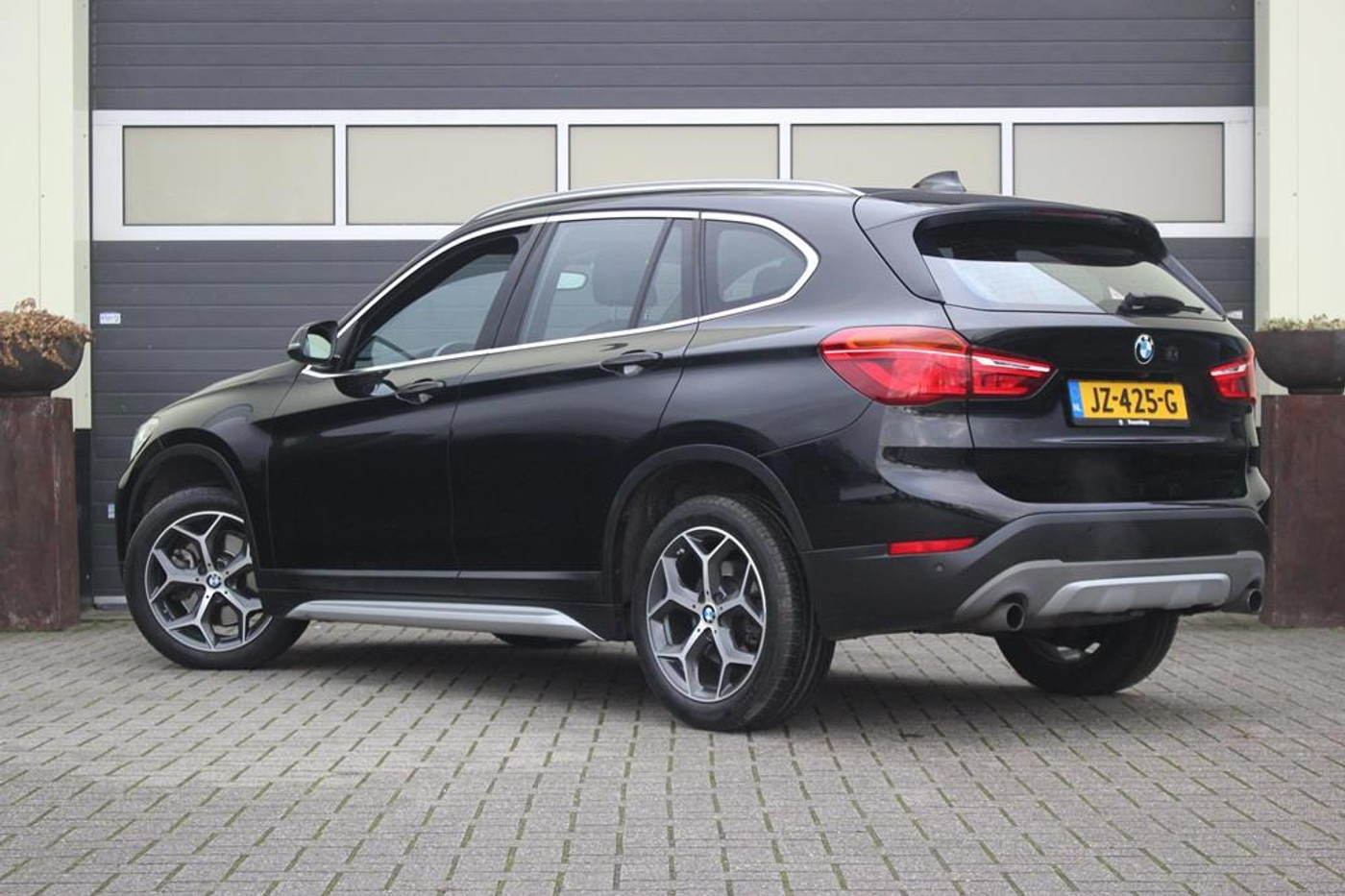 Foto van BMW X1 Sdrive20i