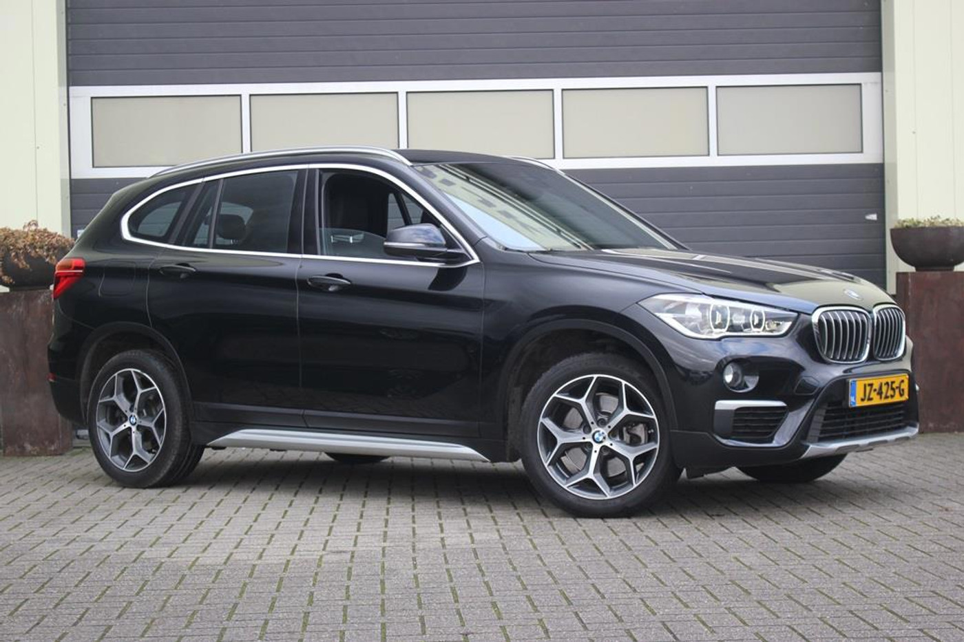 Foto van BMW X1 Sdrive20i