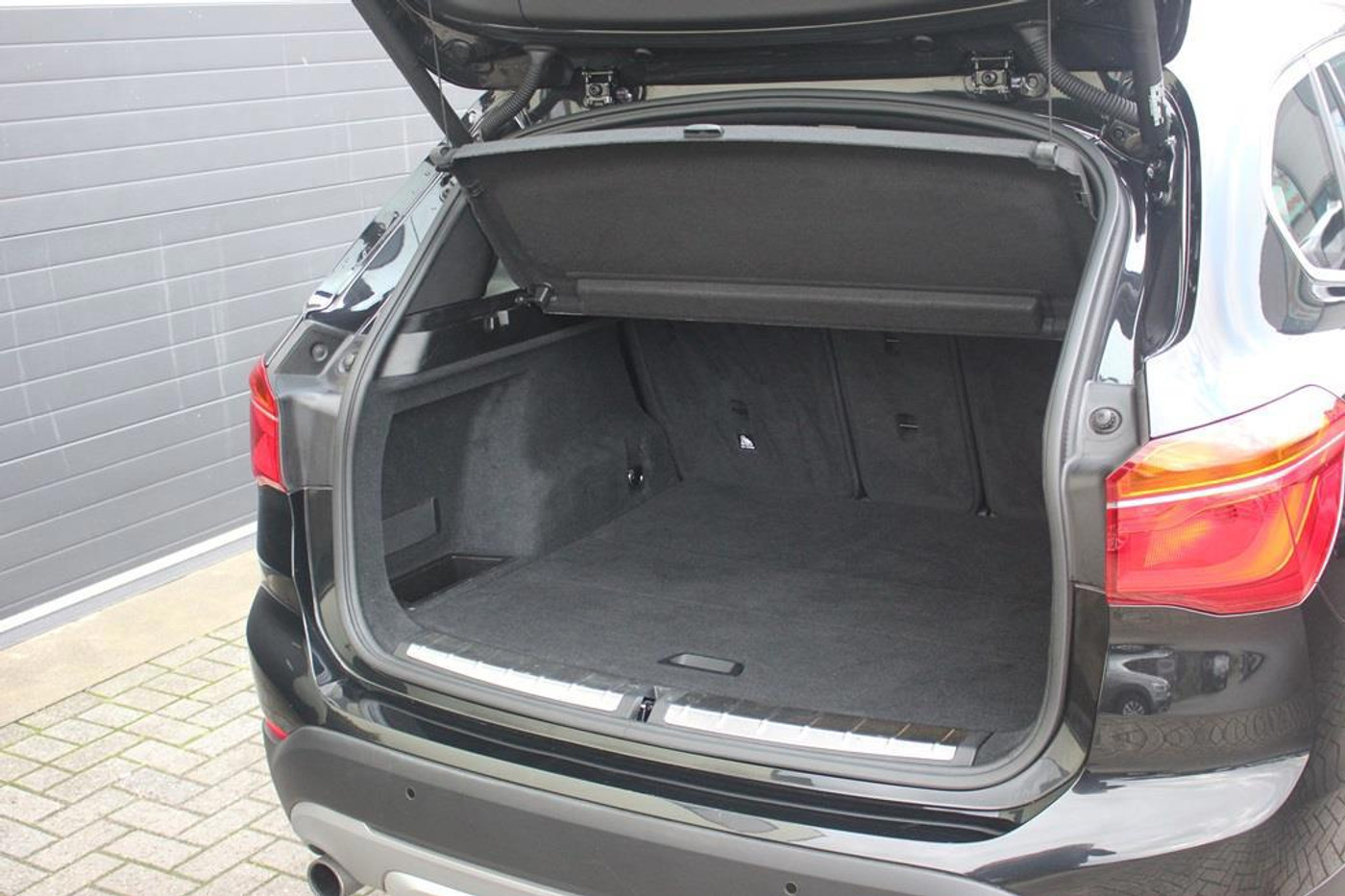 Foto van BMW X1 Sdrive20i