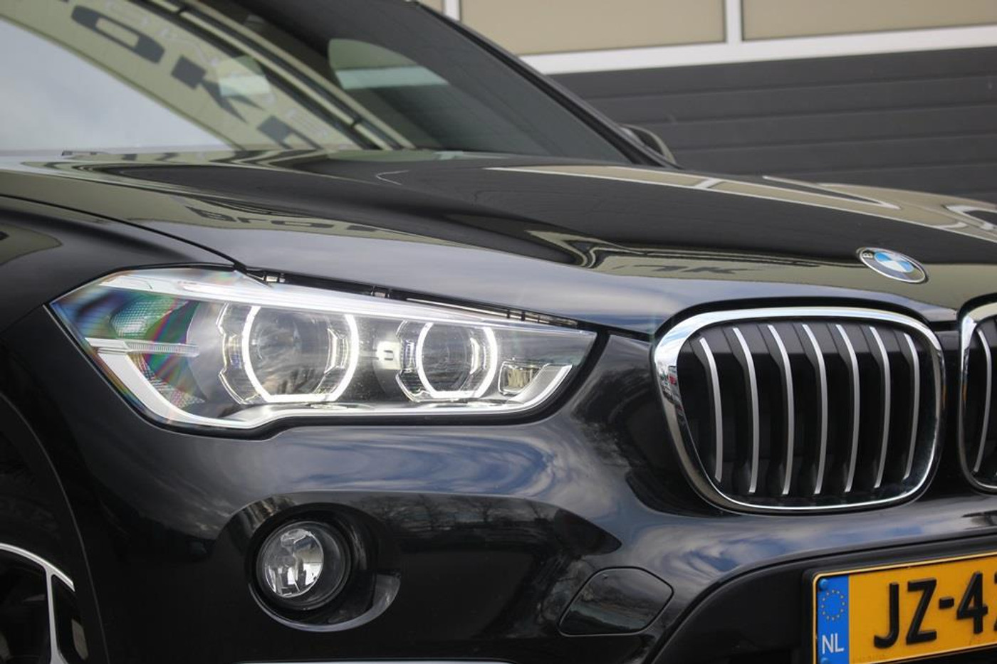 Foto van BMW X1 Sdrive20i