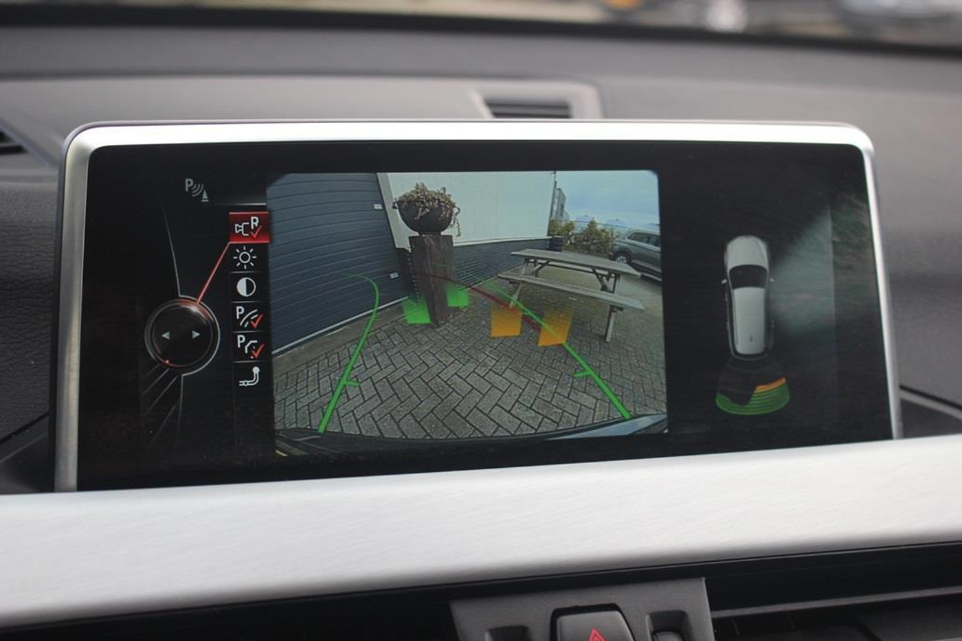 Foto van BMW X1 Sdrive20i