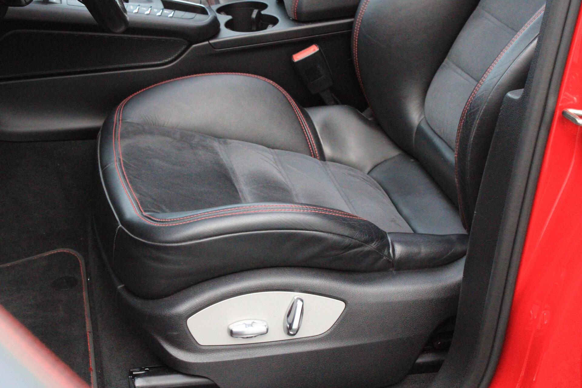 Foto van Porsche Macan GTS