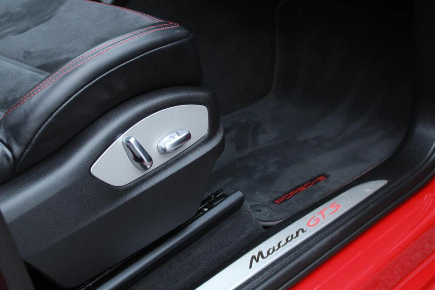 Foto van Porsche Macan GTS