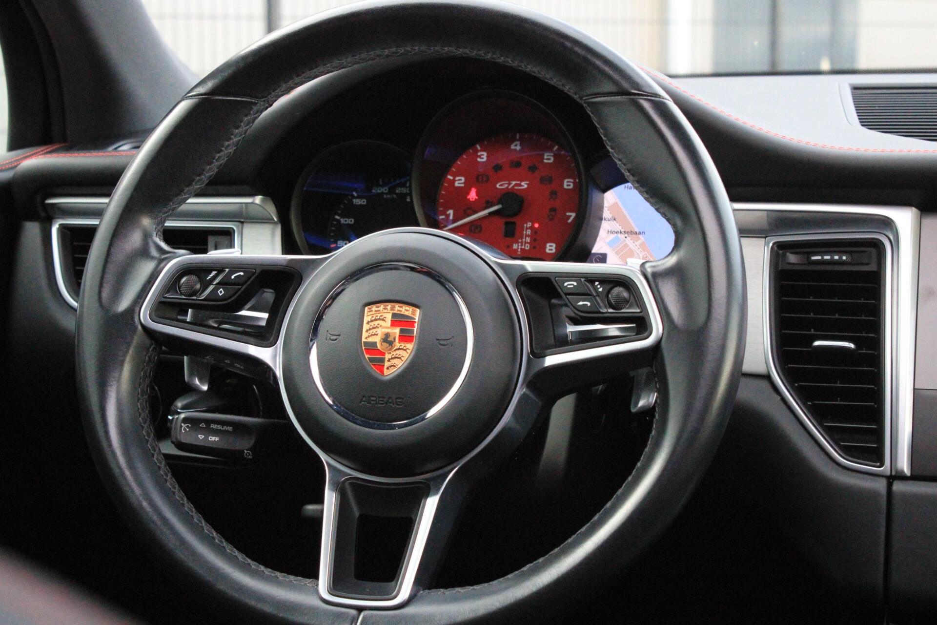 Foto van Porsche Macan GTS