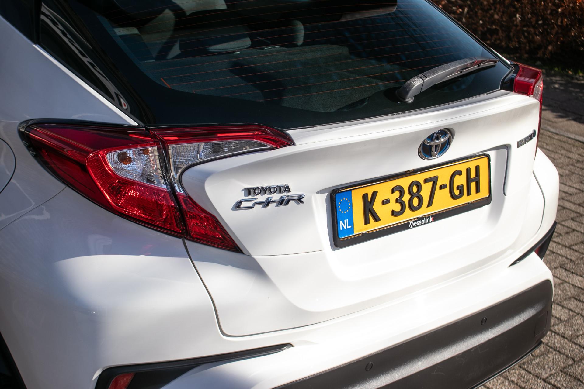 Foto van Toyota Toyota C-hr