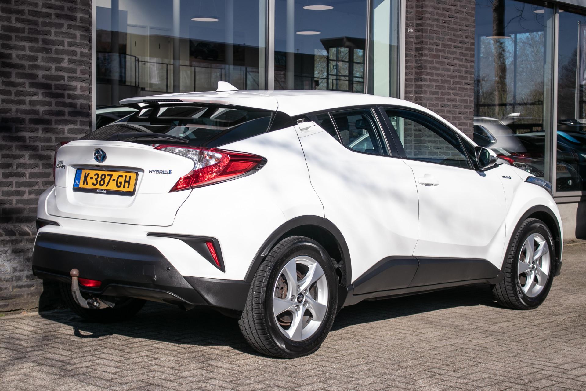 Foto van Toyota Toyota C-hr