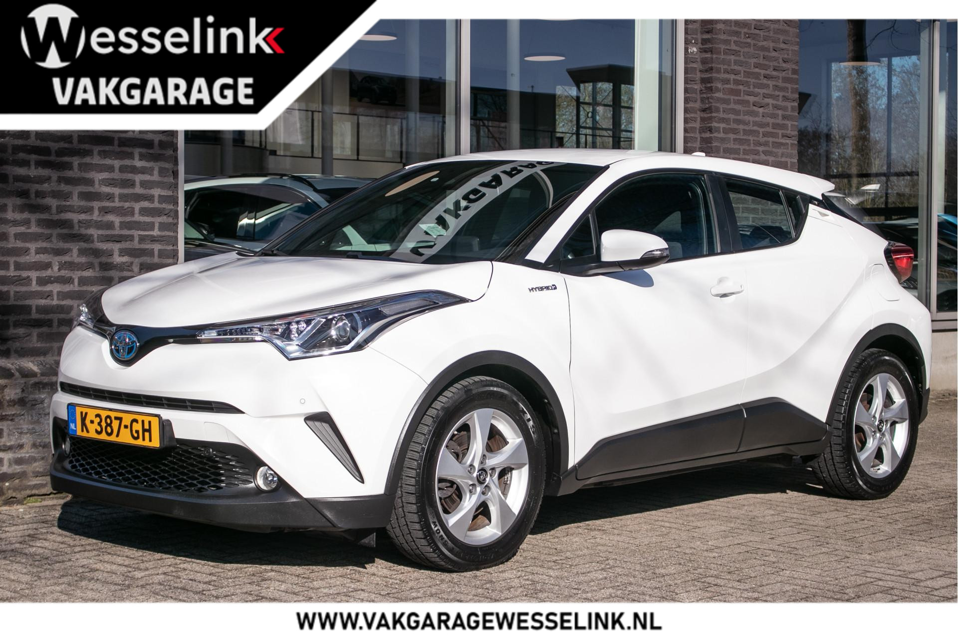 Toyota Toyota C-hr 1.8 Hybrid Dynamic 2018 - voorkant