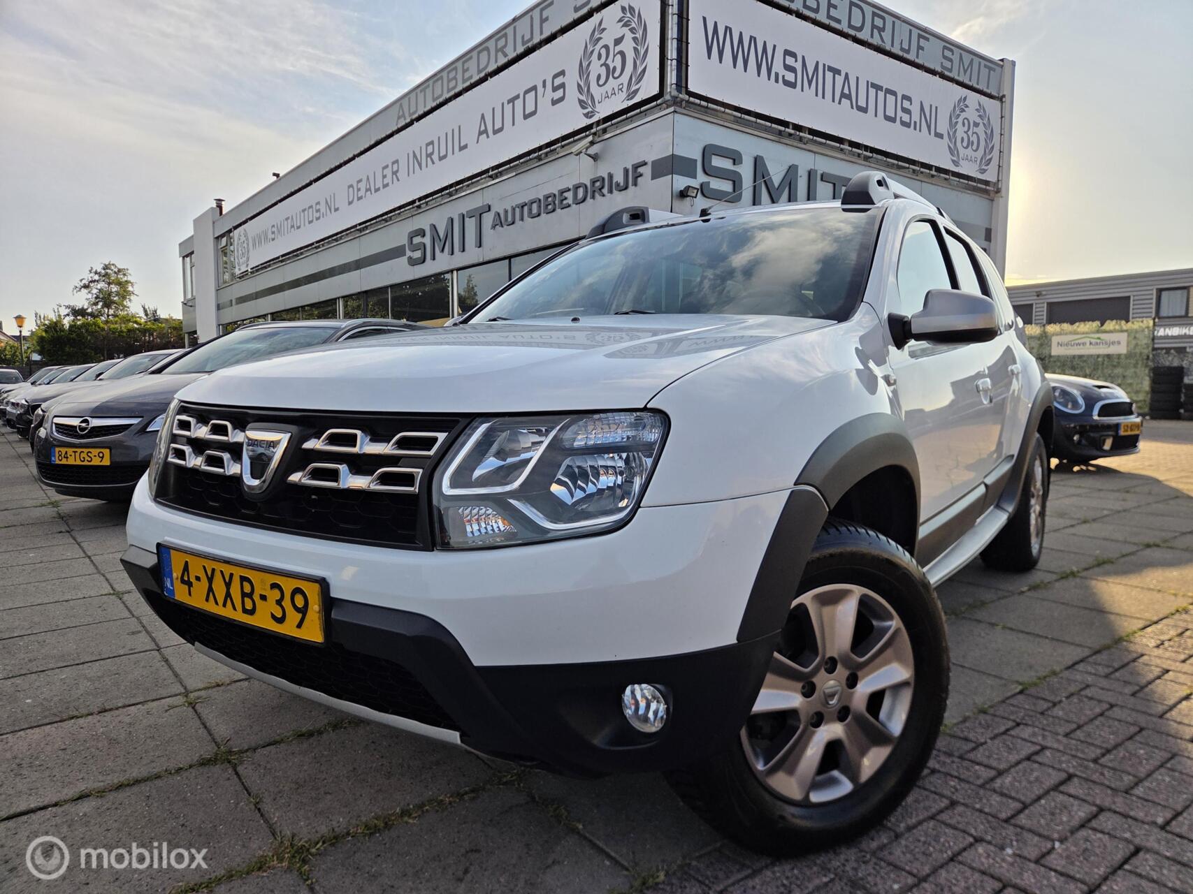 Dacia Duster 1.2 TCe 4x2 Prestige AC/CC/NAV/Trekhaak 2014 - voorkant