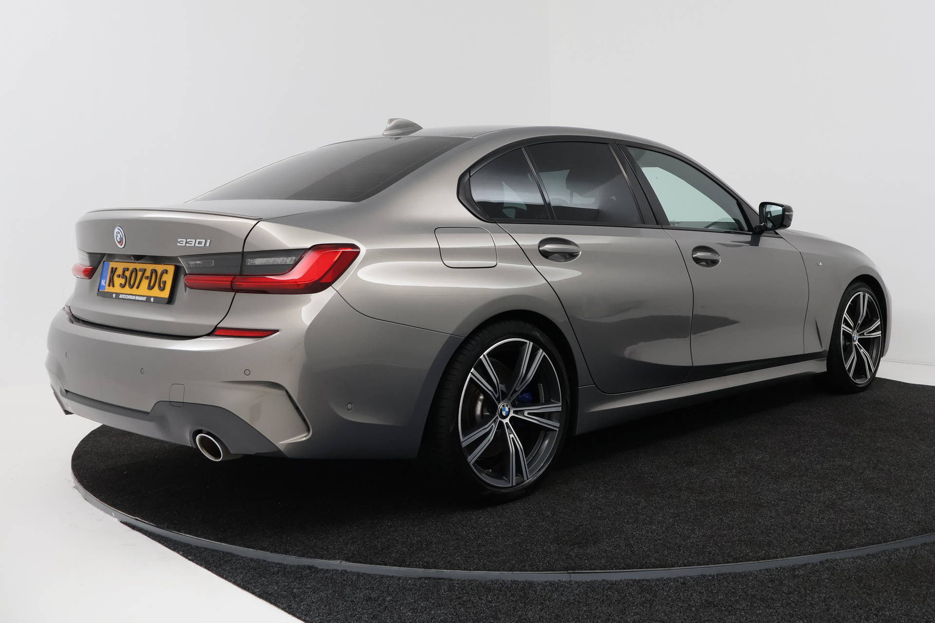 Foto van BMW 330i