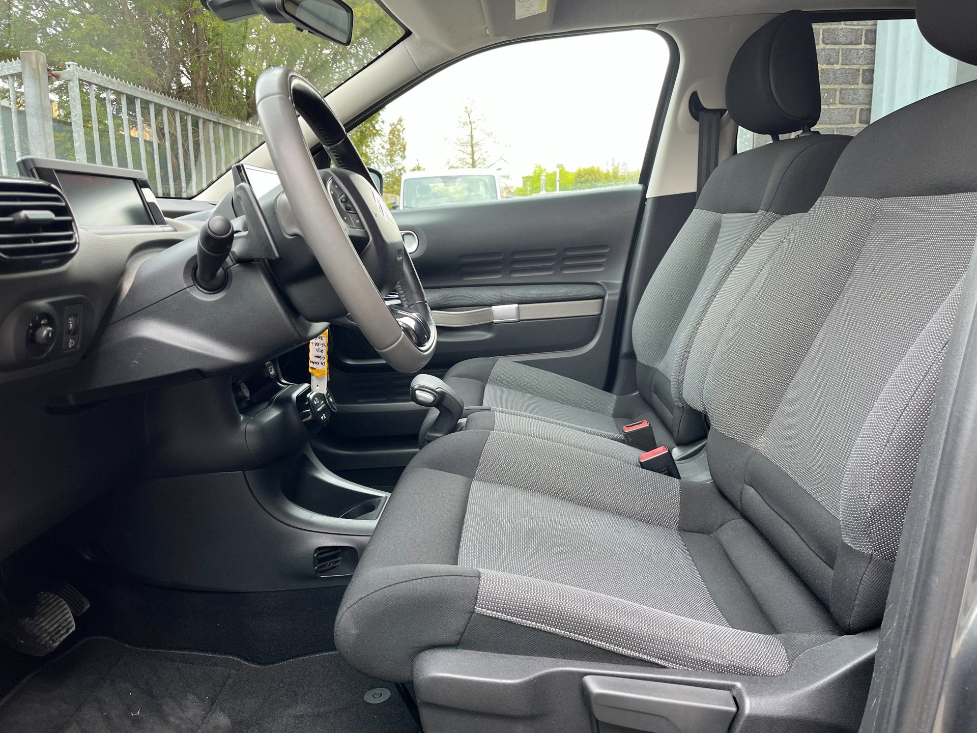 Foto van Citroen C4 Cactus