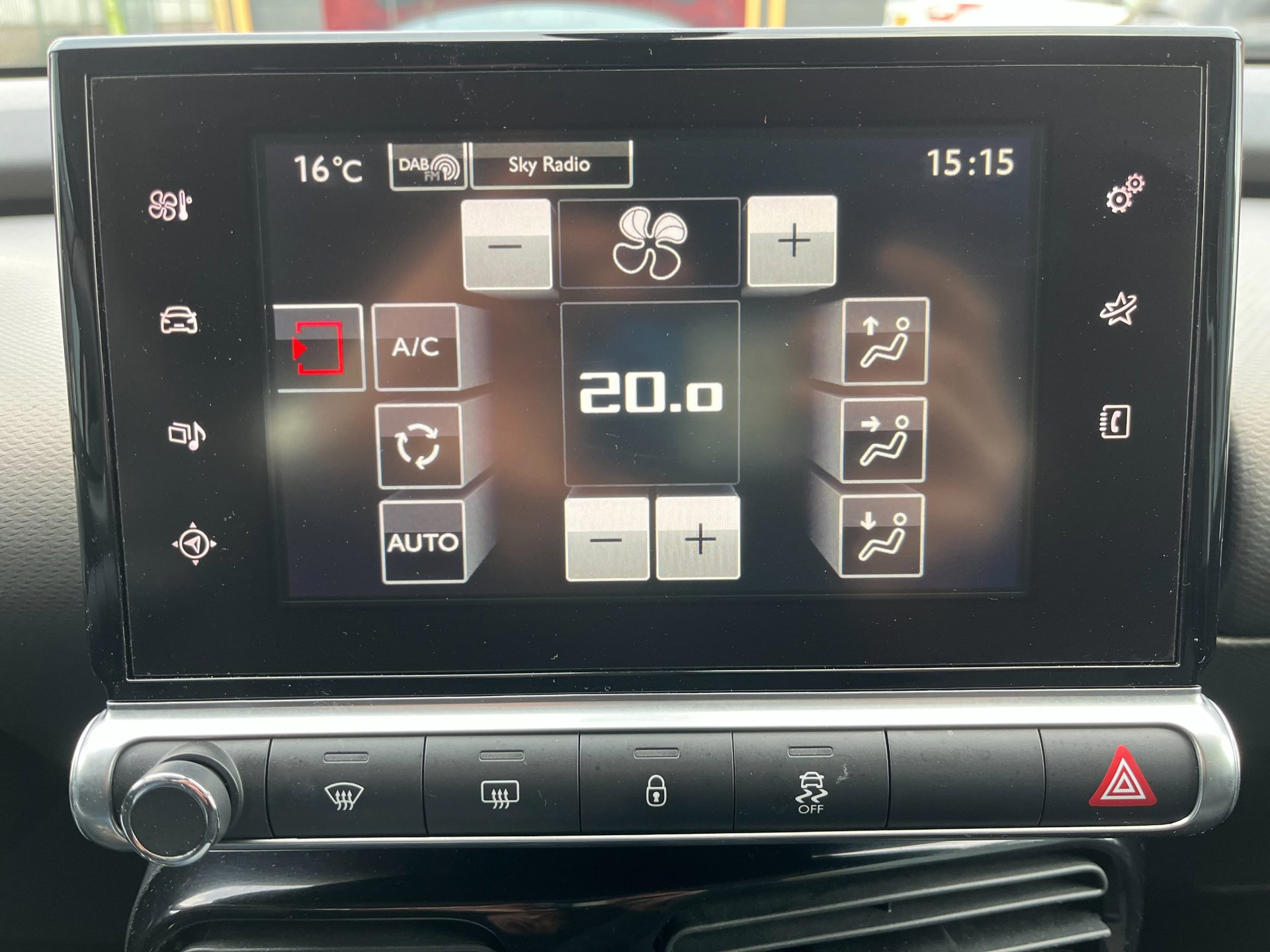 Foto van Citroen C4 Cactus