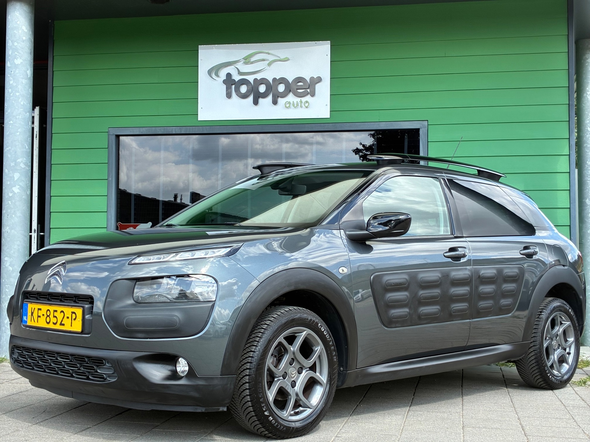 Foto van Citroen C4 Cactus