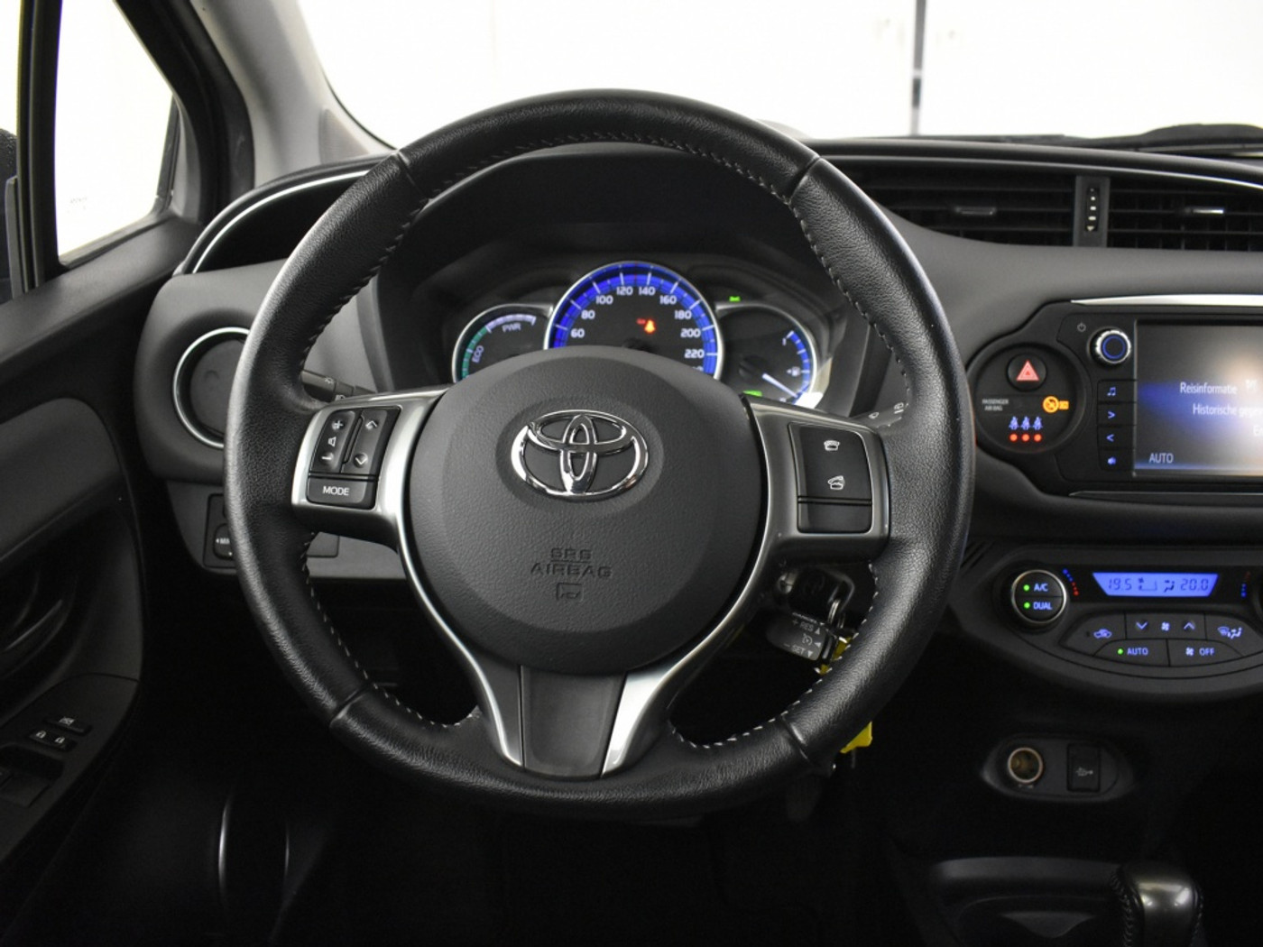 Foto van Toyota Toyota Yaris Hybrid