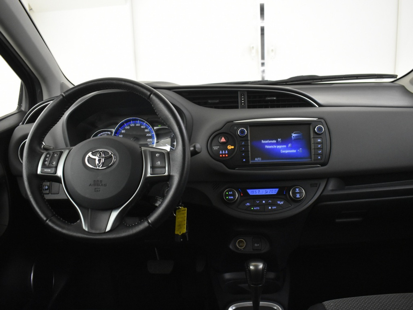 Foto van Toyota Toyota Yaris Hybrid