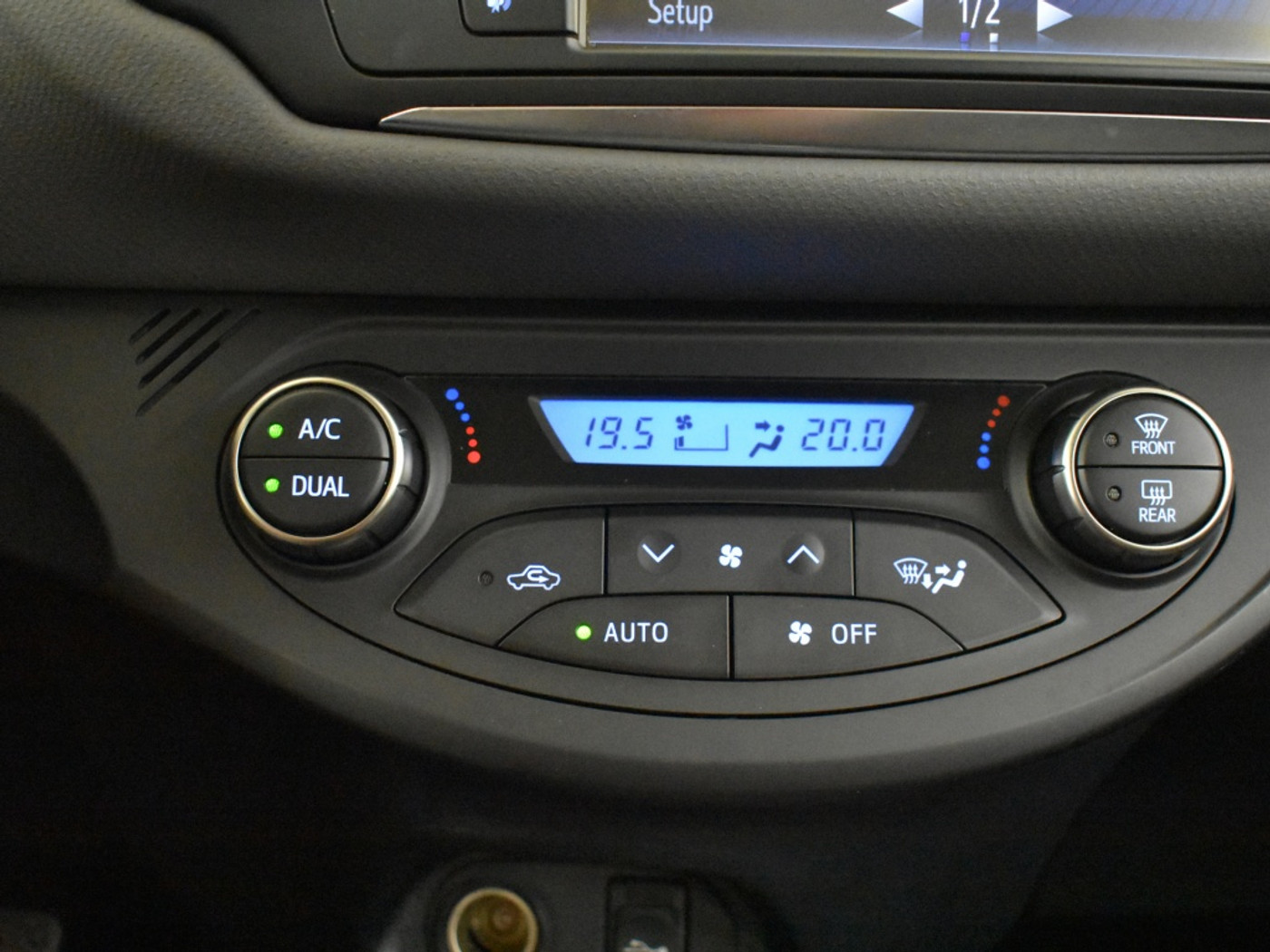Foto van Toyota Toyota Yaris Hybrid