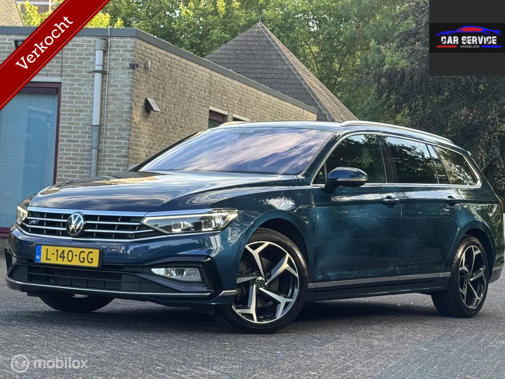Volkswagen Passat Variant 1.5 TSI R-Line Business + 2021 - voorkant
