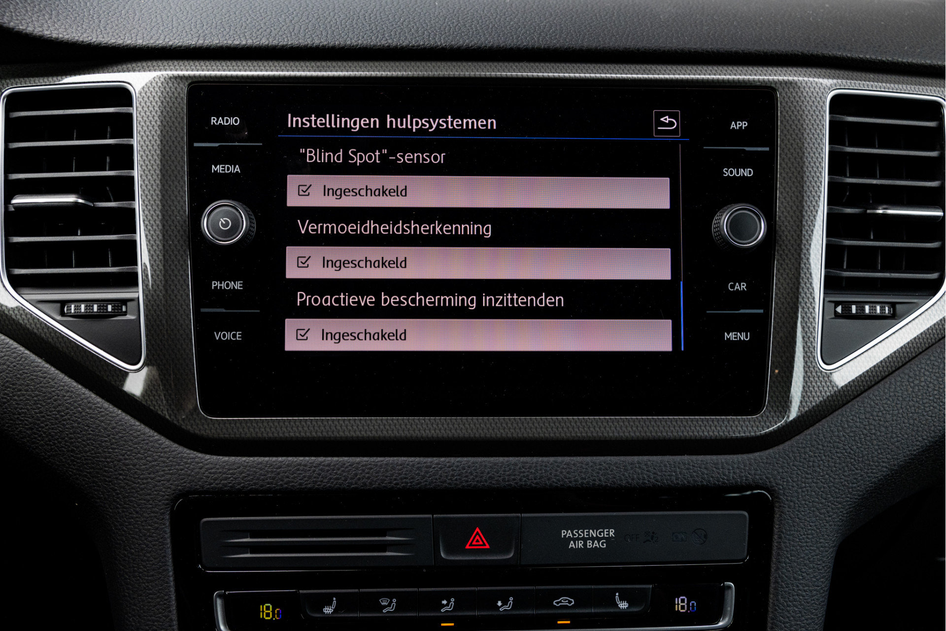 Foto van Volkswagen Golf Sportsvan