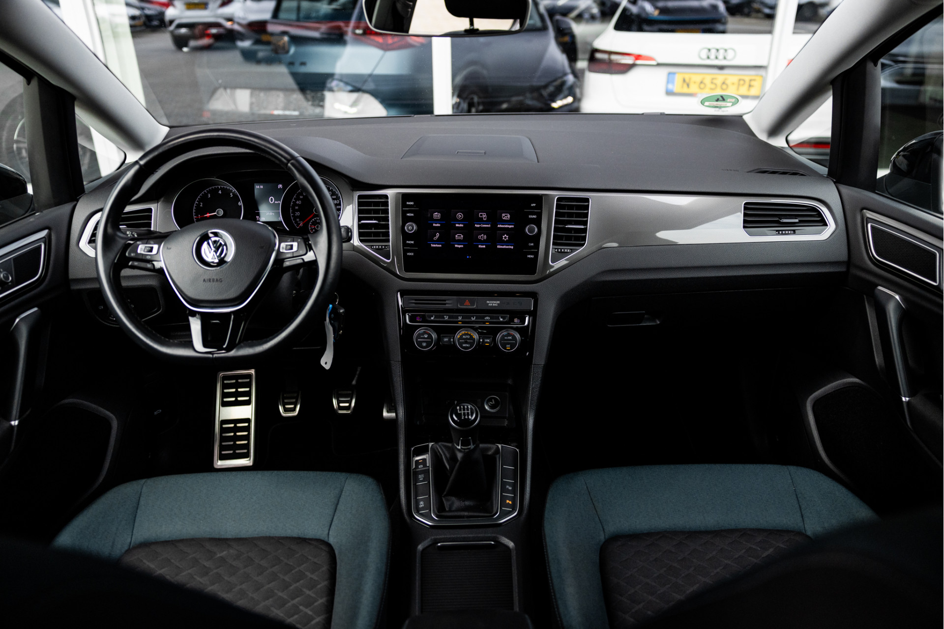 Foto van Volkswagen Golf Sportsvan