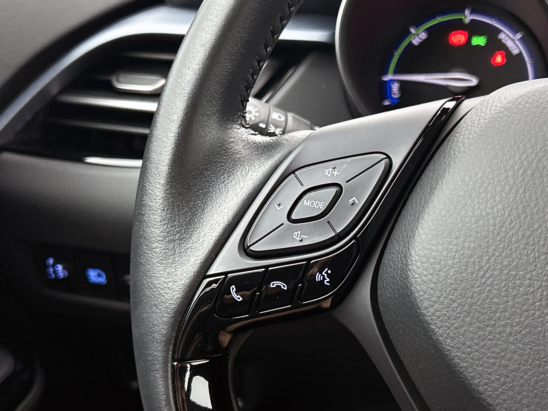 Foto van Toyota Toyota C-hr