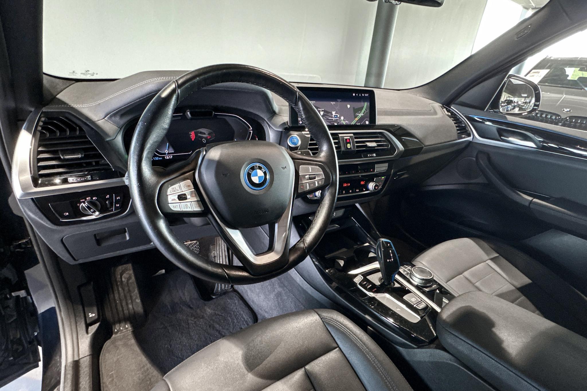 Foto van BMW Ix3