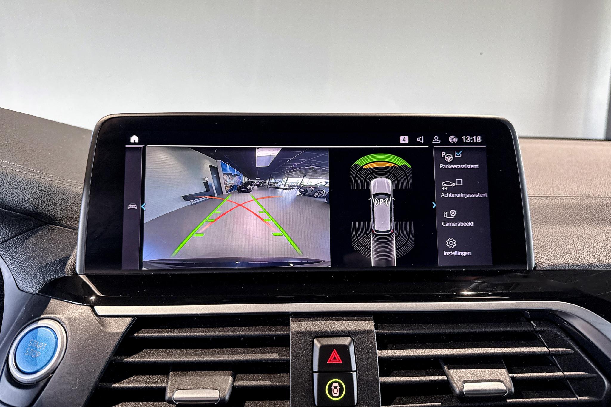 Foto van BMW Ix3