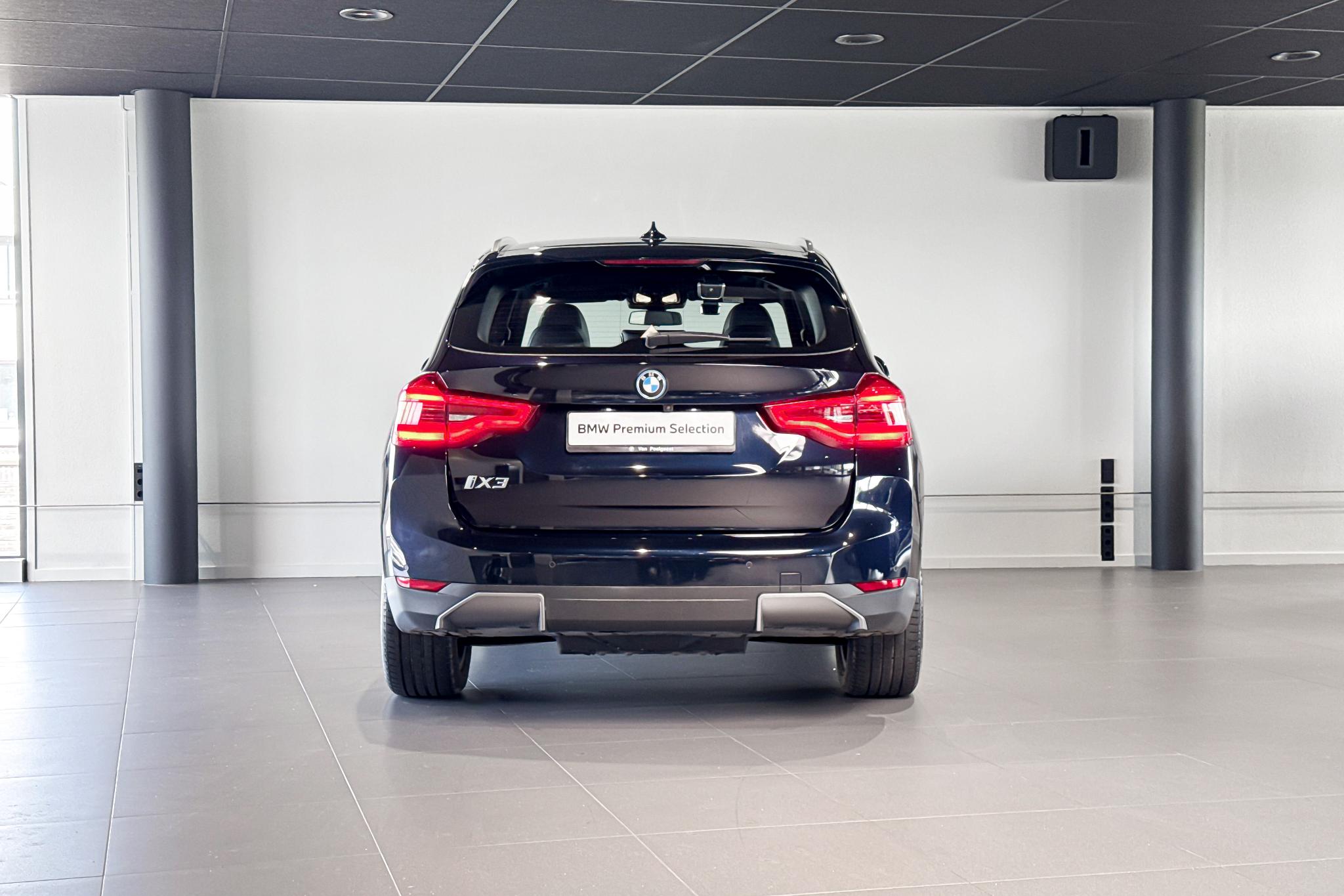 Foto van BMW Ix3