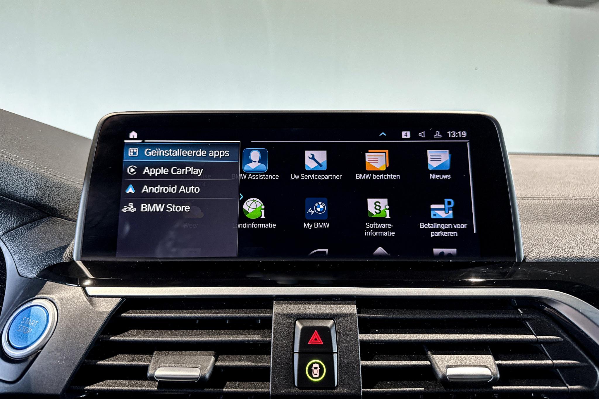Foto van BMW Ix3