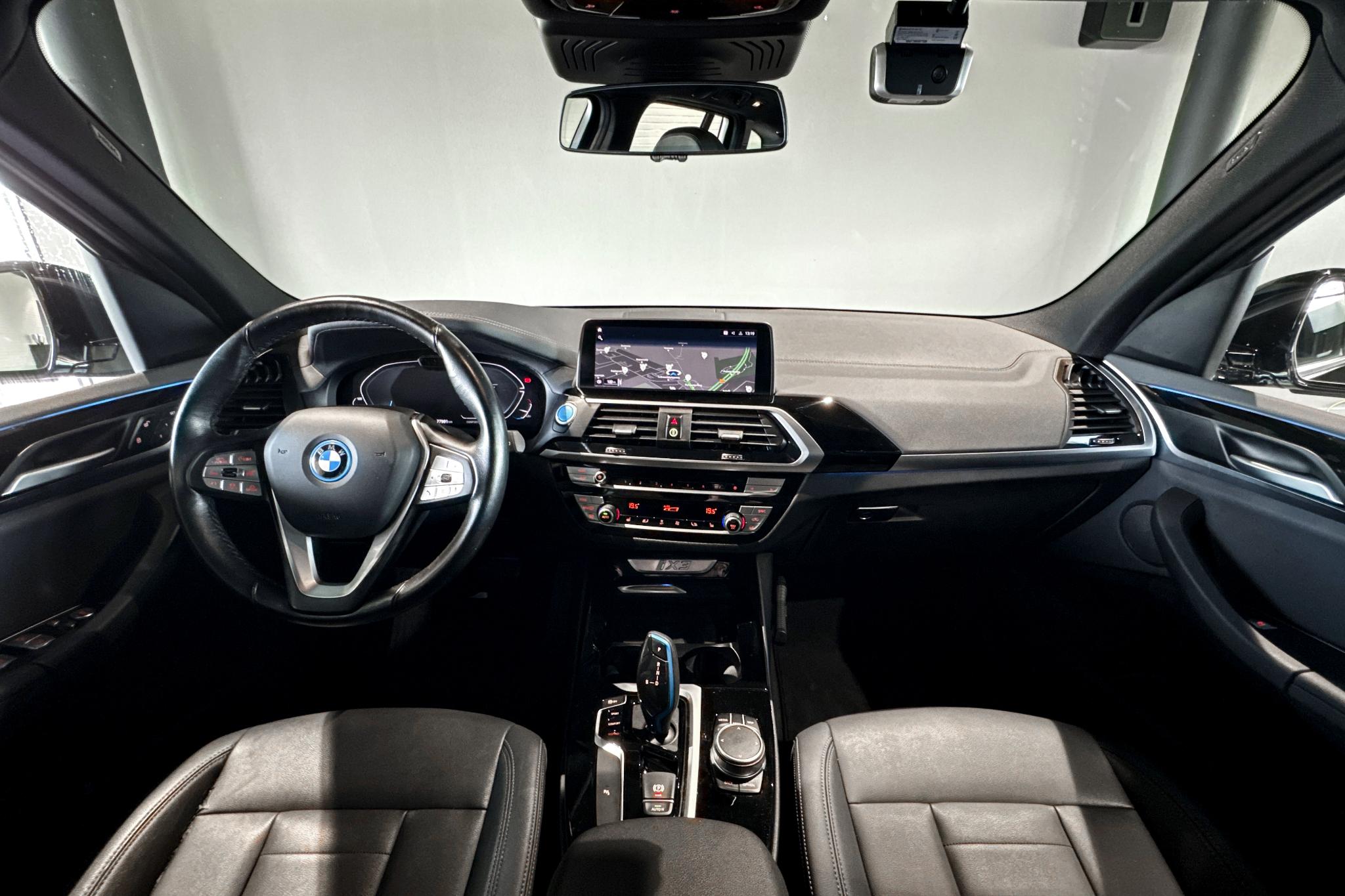 Foto van BMW Ix3