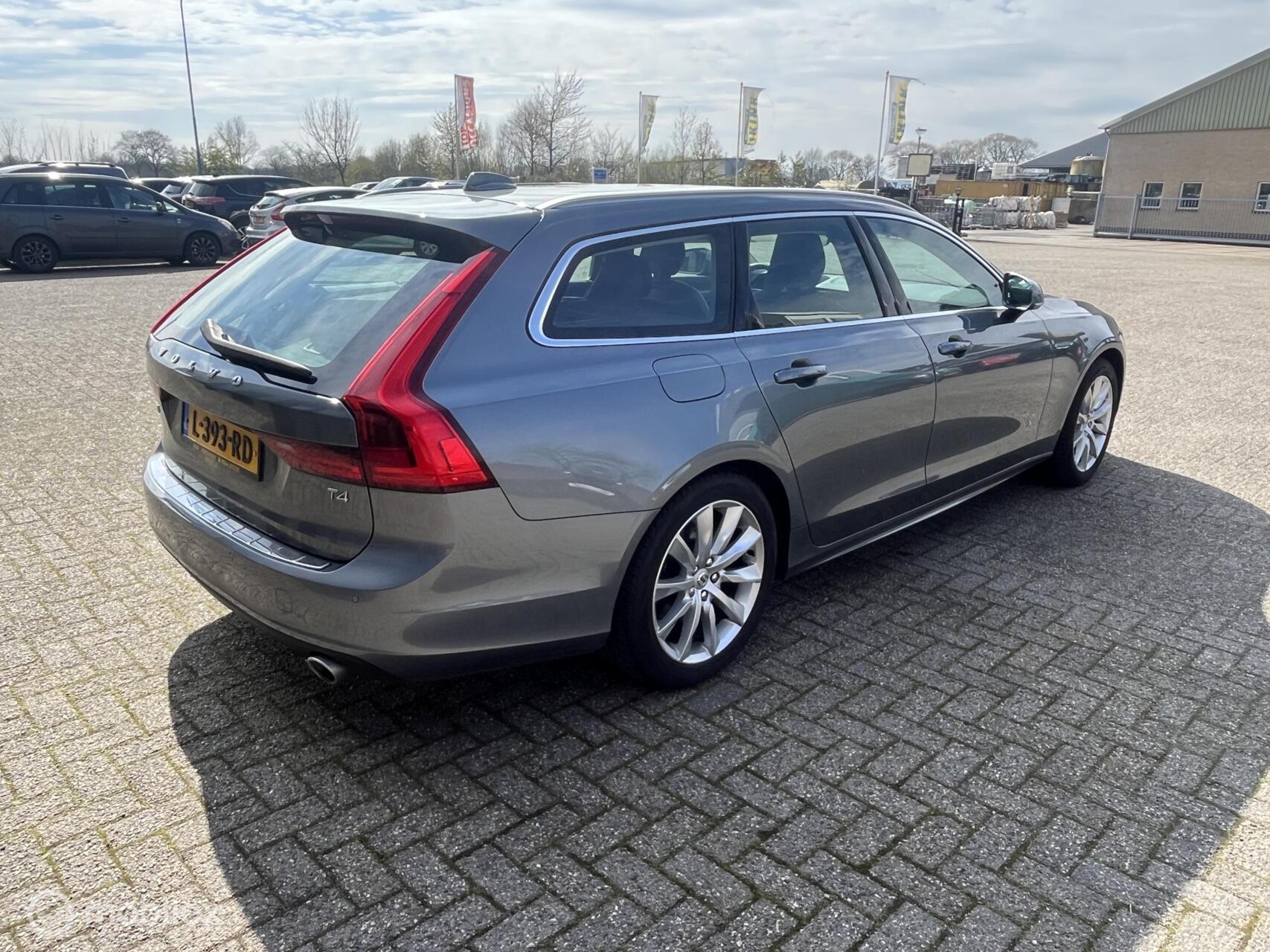 Foto van Volvo V90