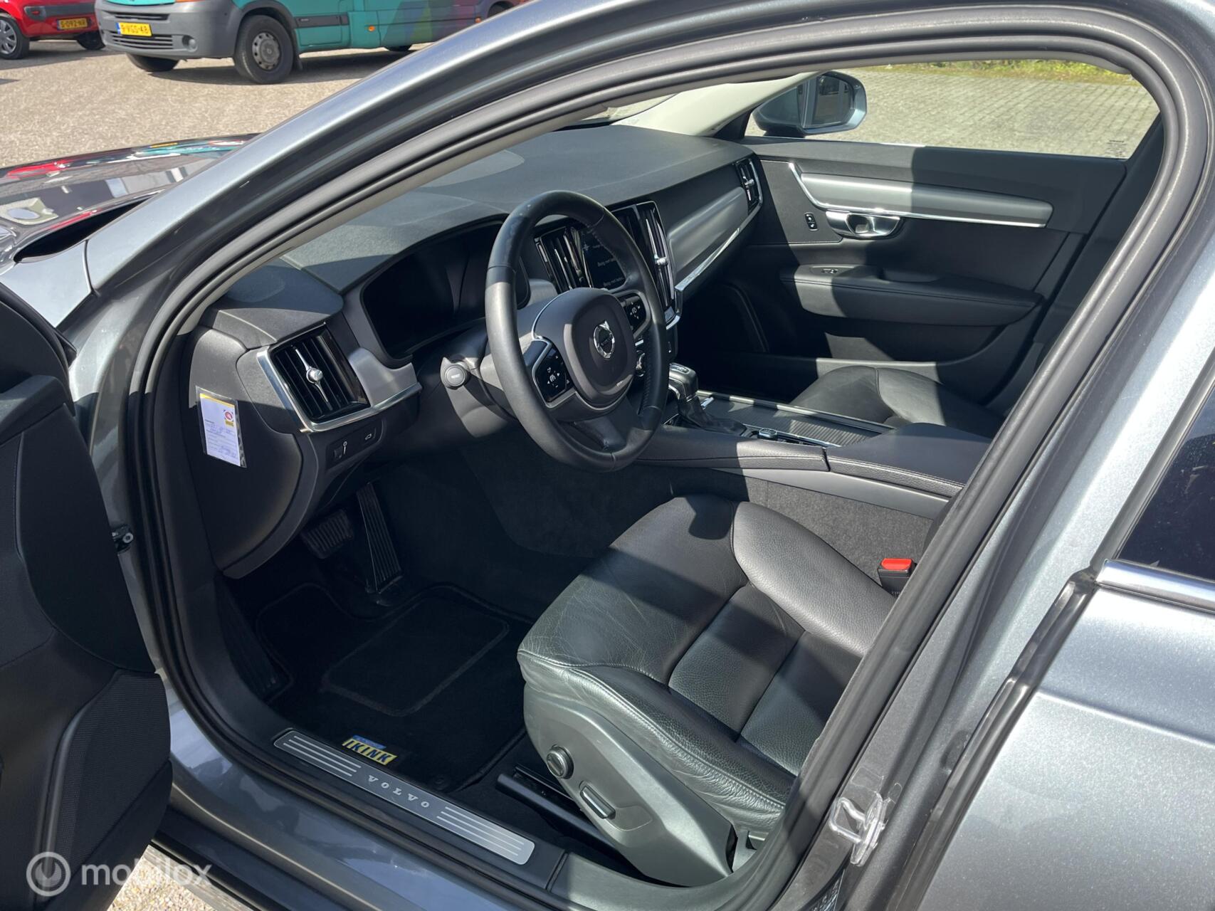 Foto van Volvo V90
