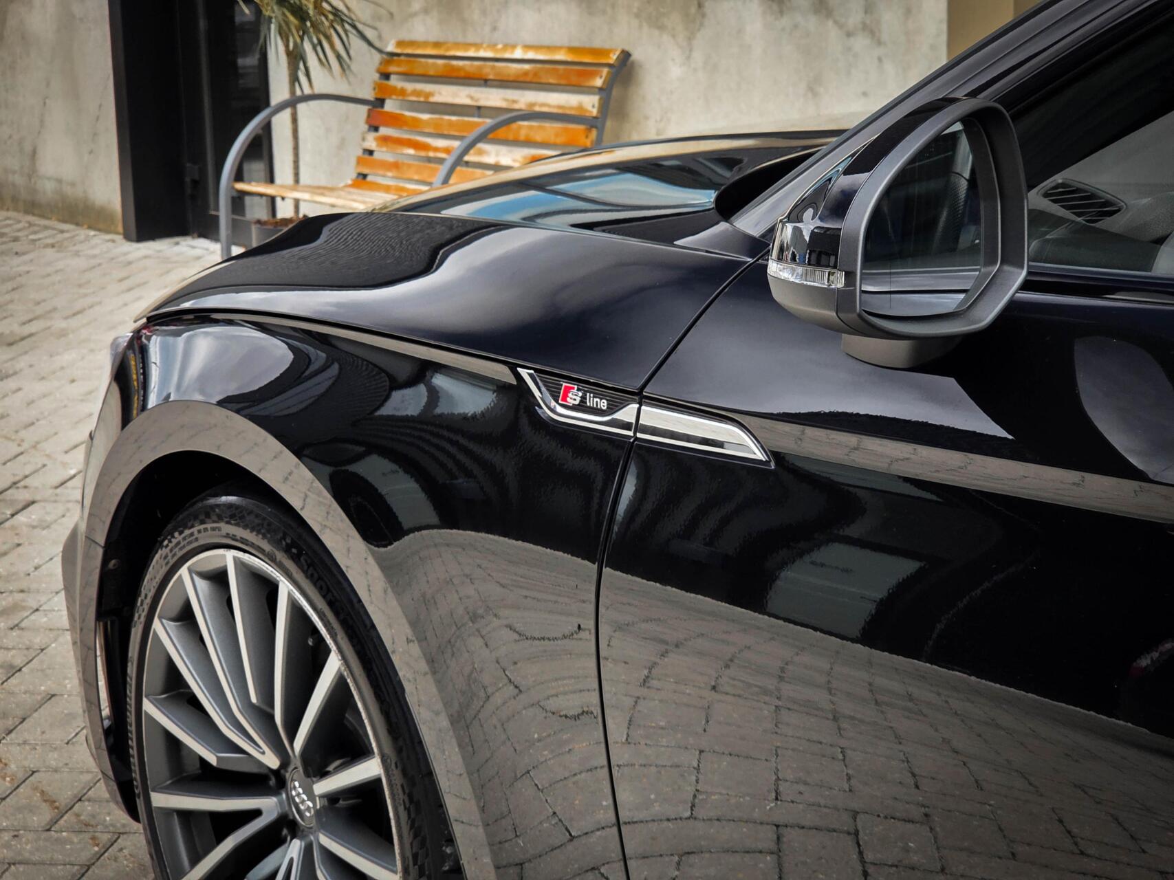 Foto van Audi A5 Sportback G-tron