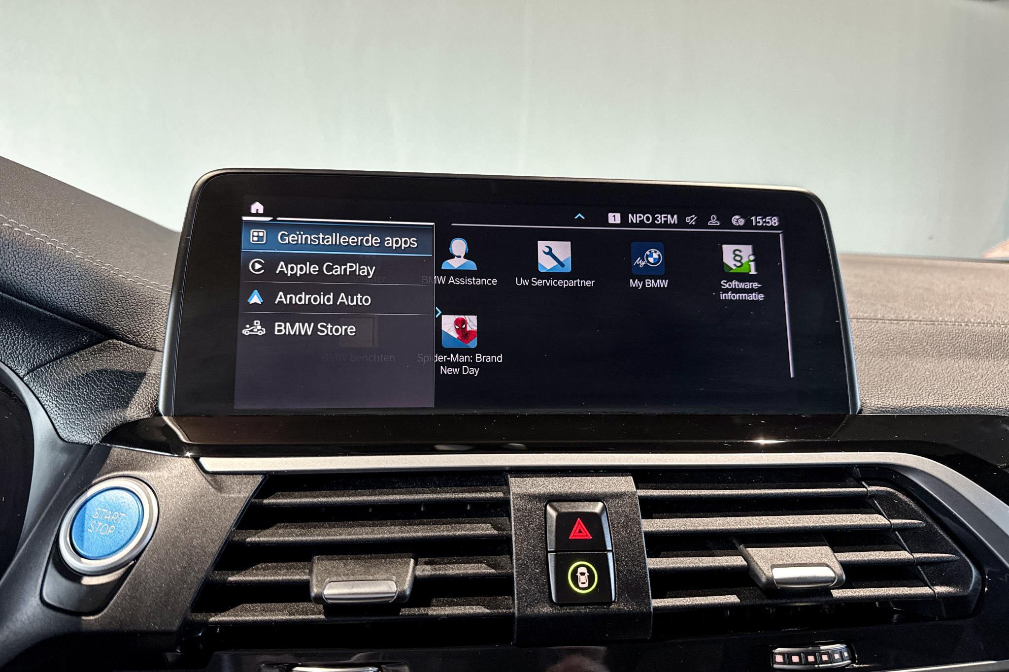 Foto van BMW Ix3