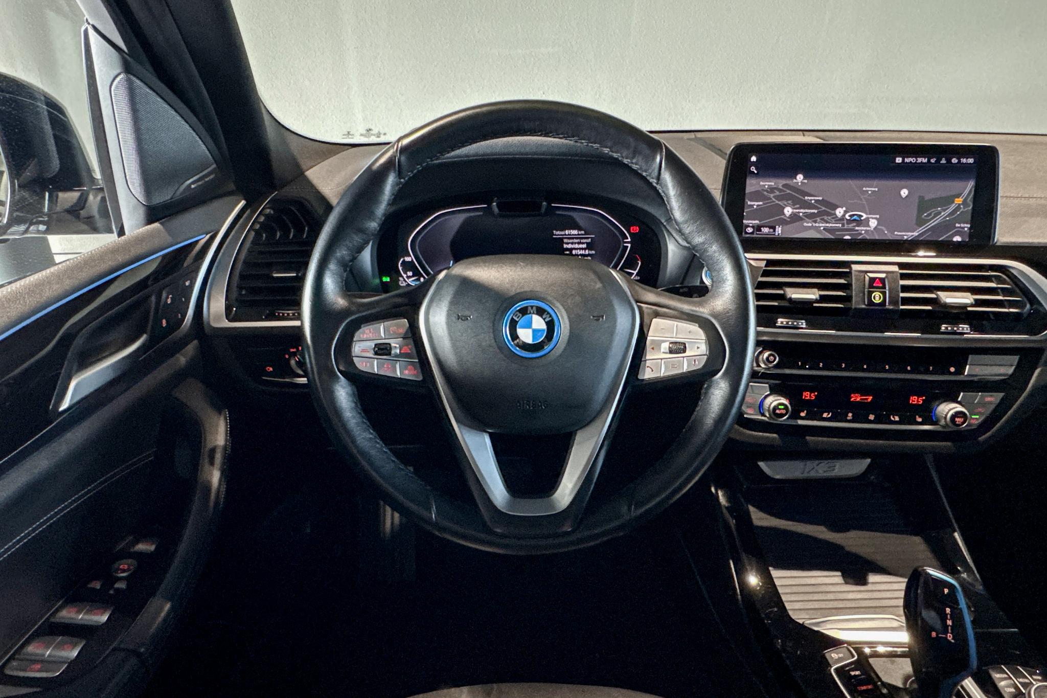 Foto van BMW Ix3