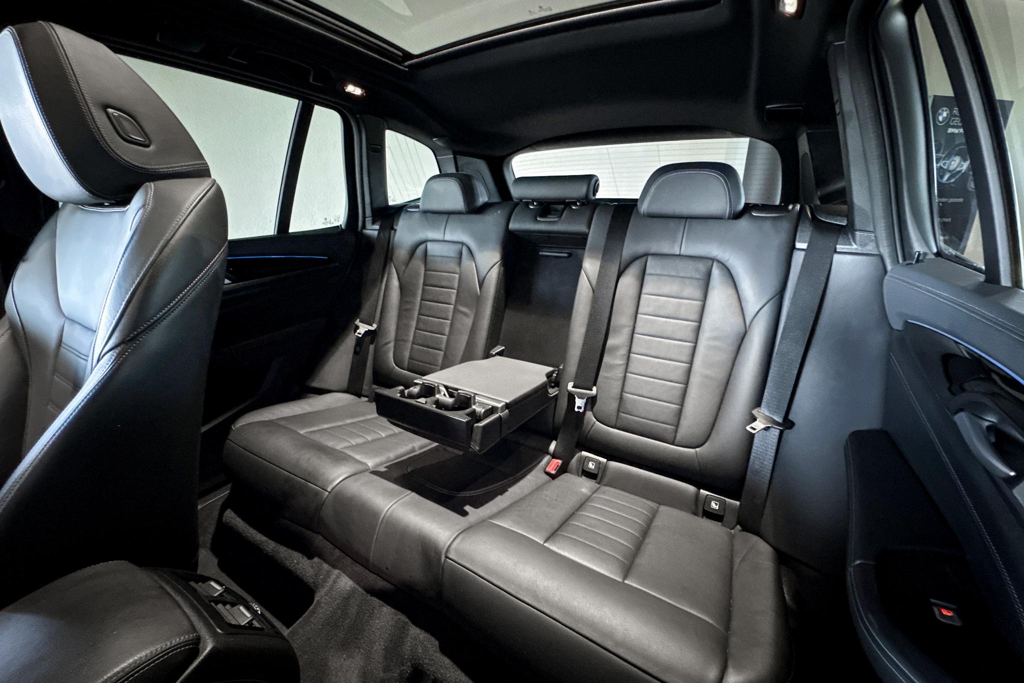 Foto van BMW Ix3