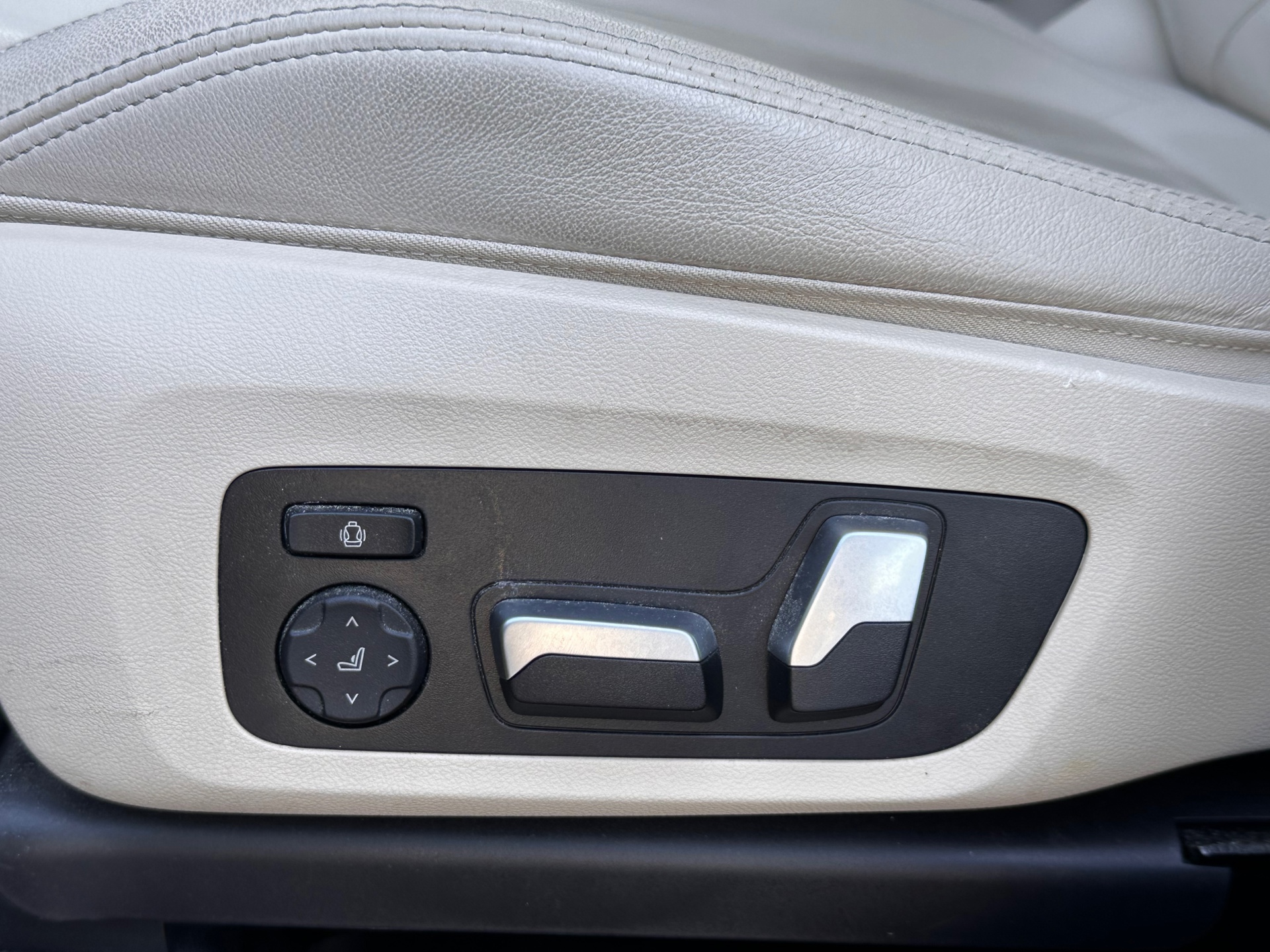 Foto van BMW Ix3