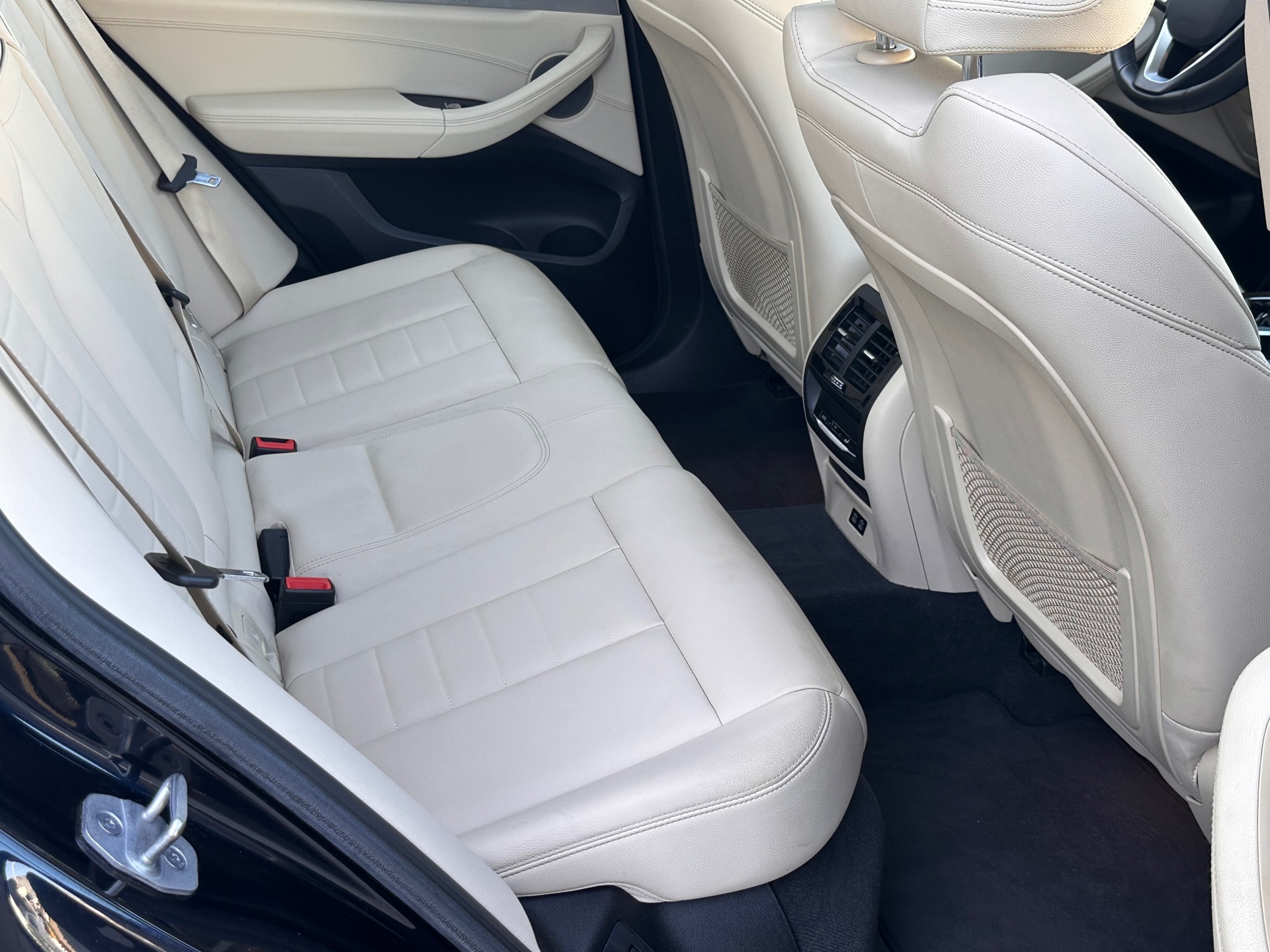 Foto van BMW Ix3