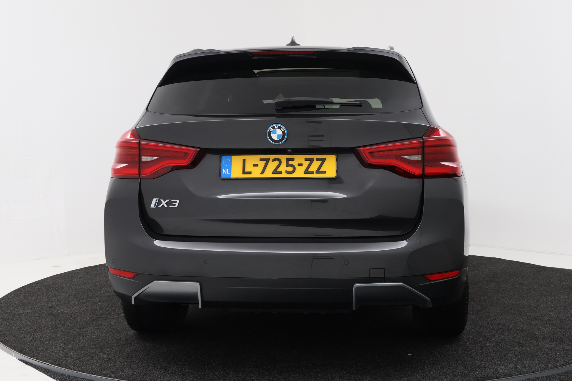 Foto van BMW Ix3