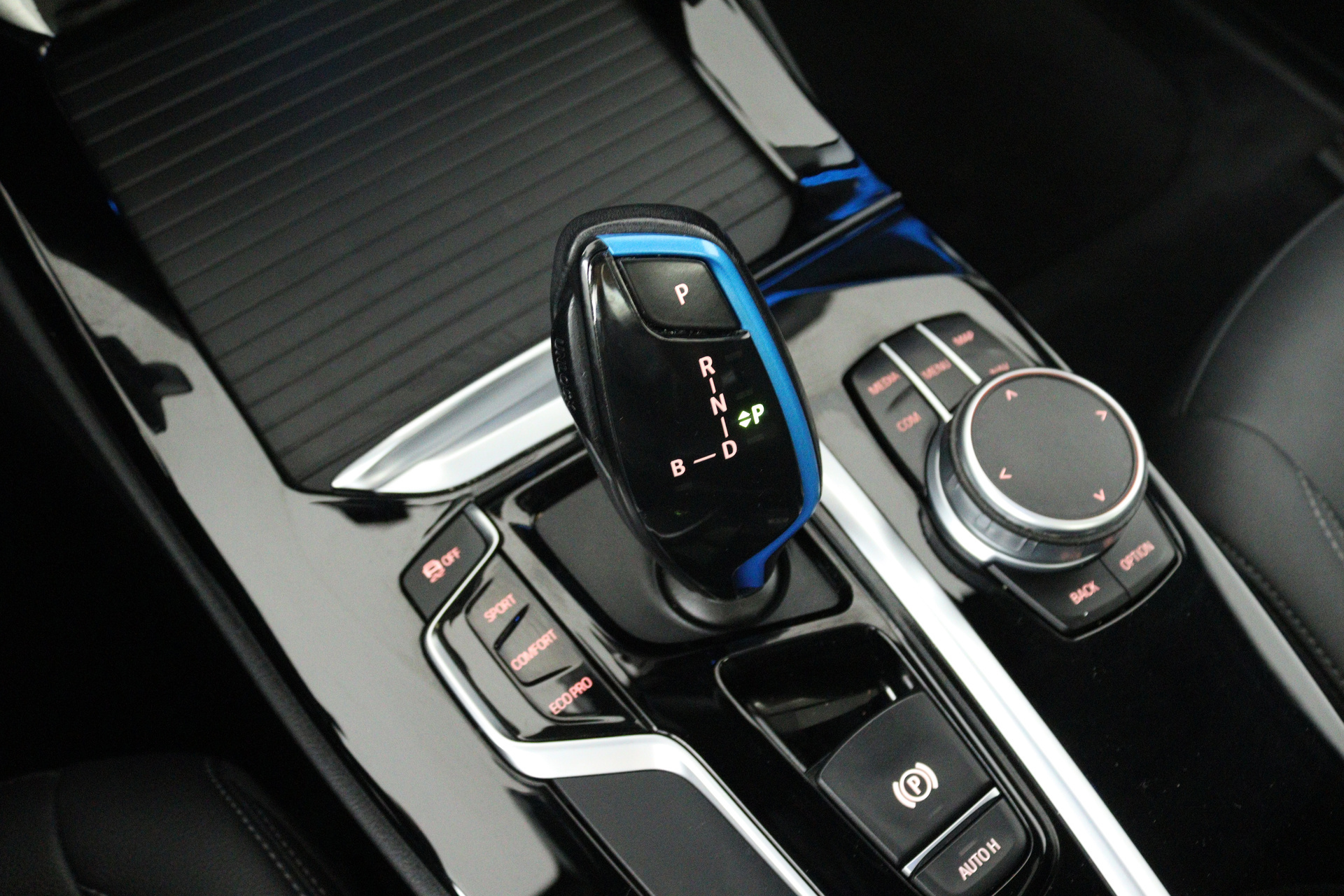 Foto van BMW Ix3
