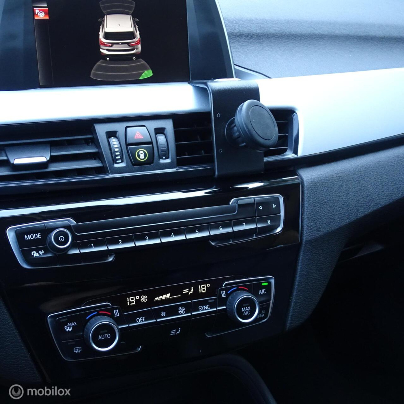 Foto van BMW X1 Sdrive18i
