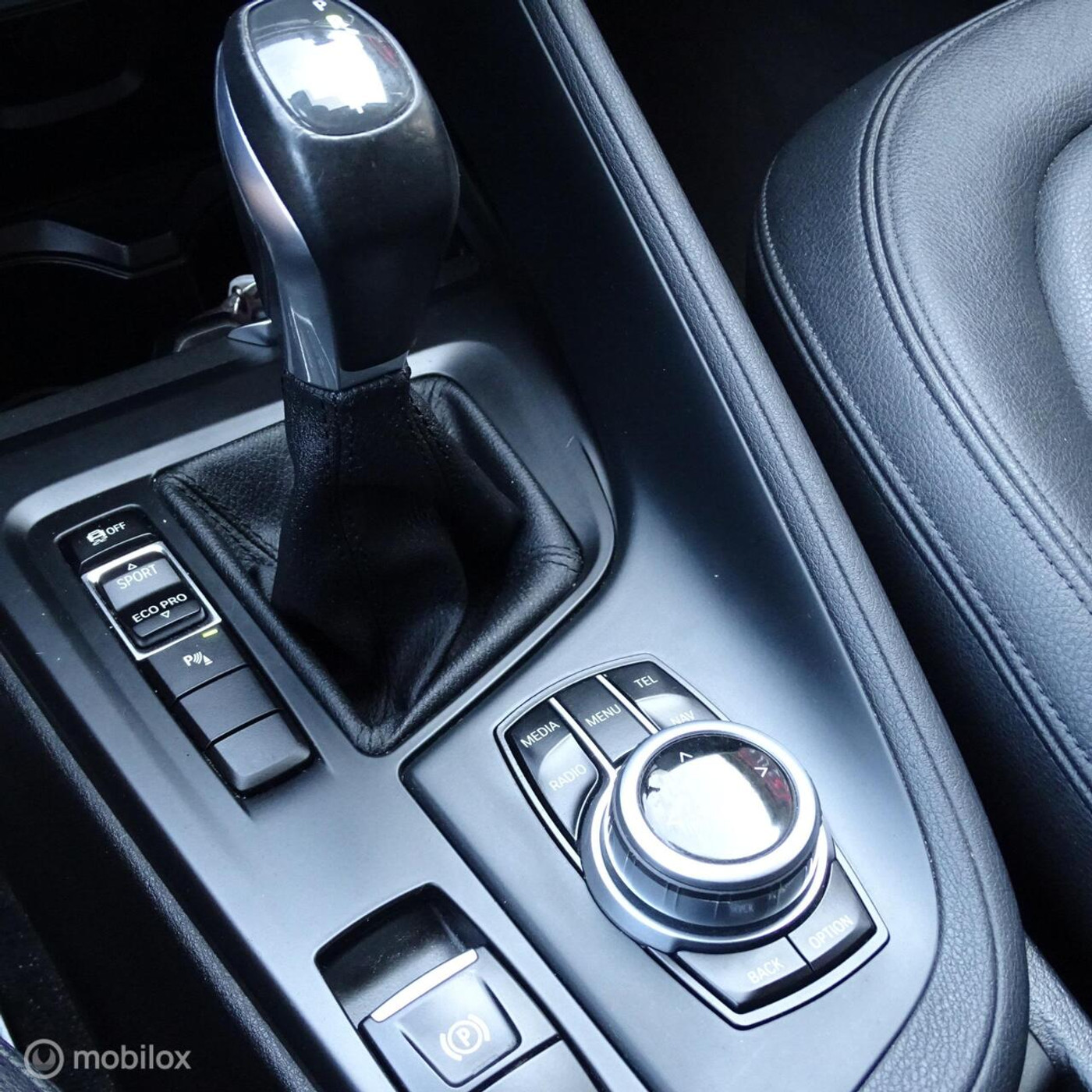 Foto van BMW X1 Sdrive18i