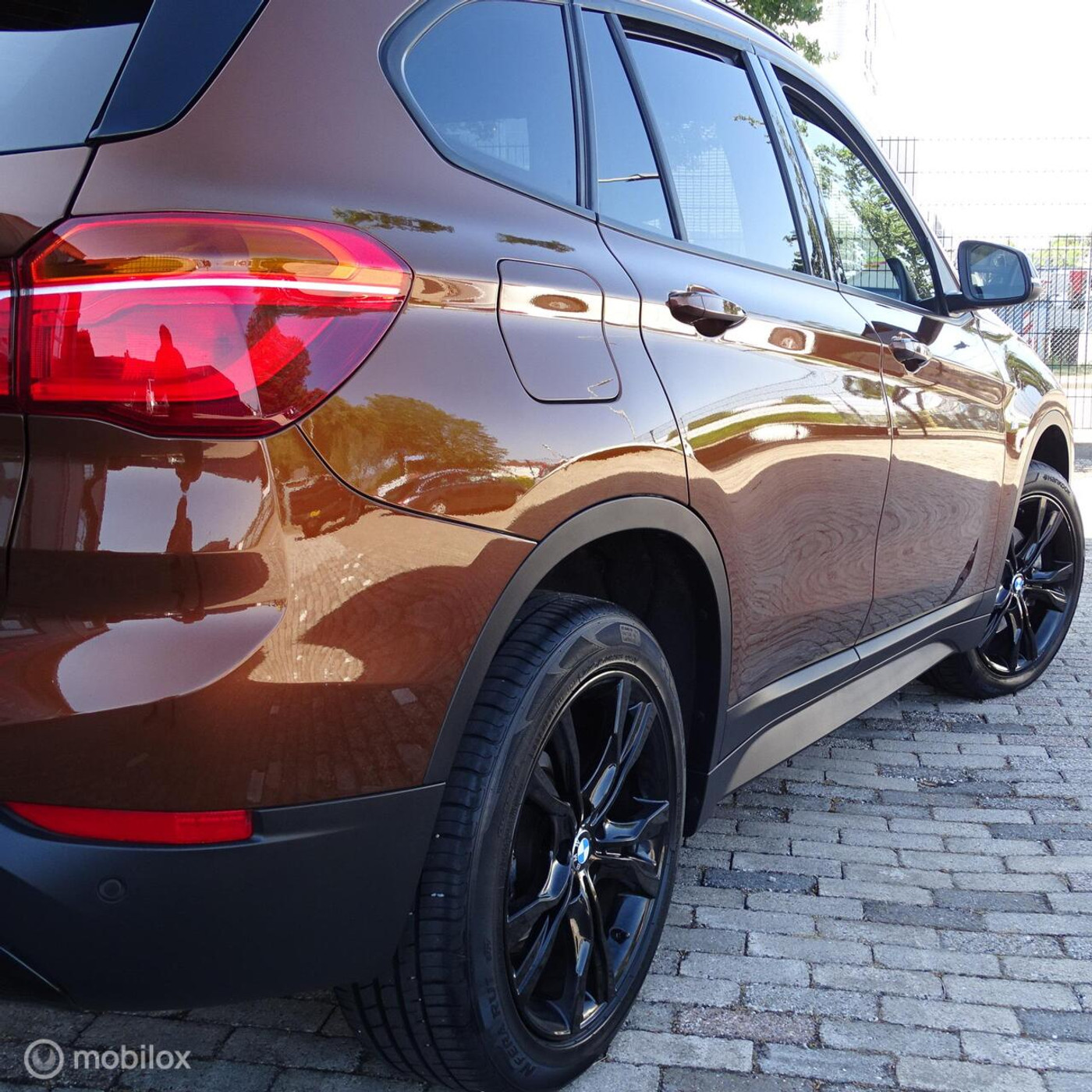 Foto van BMW X1 Sdrive18i