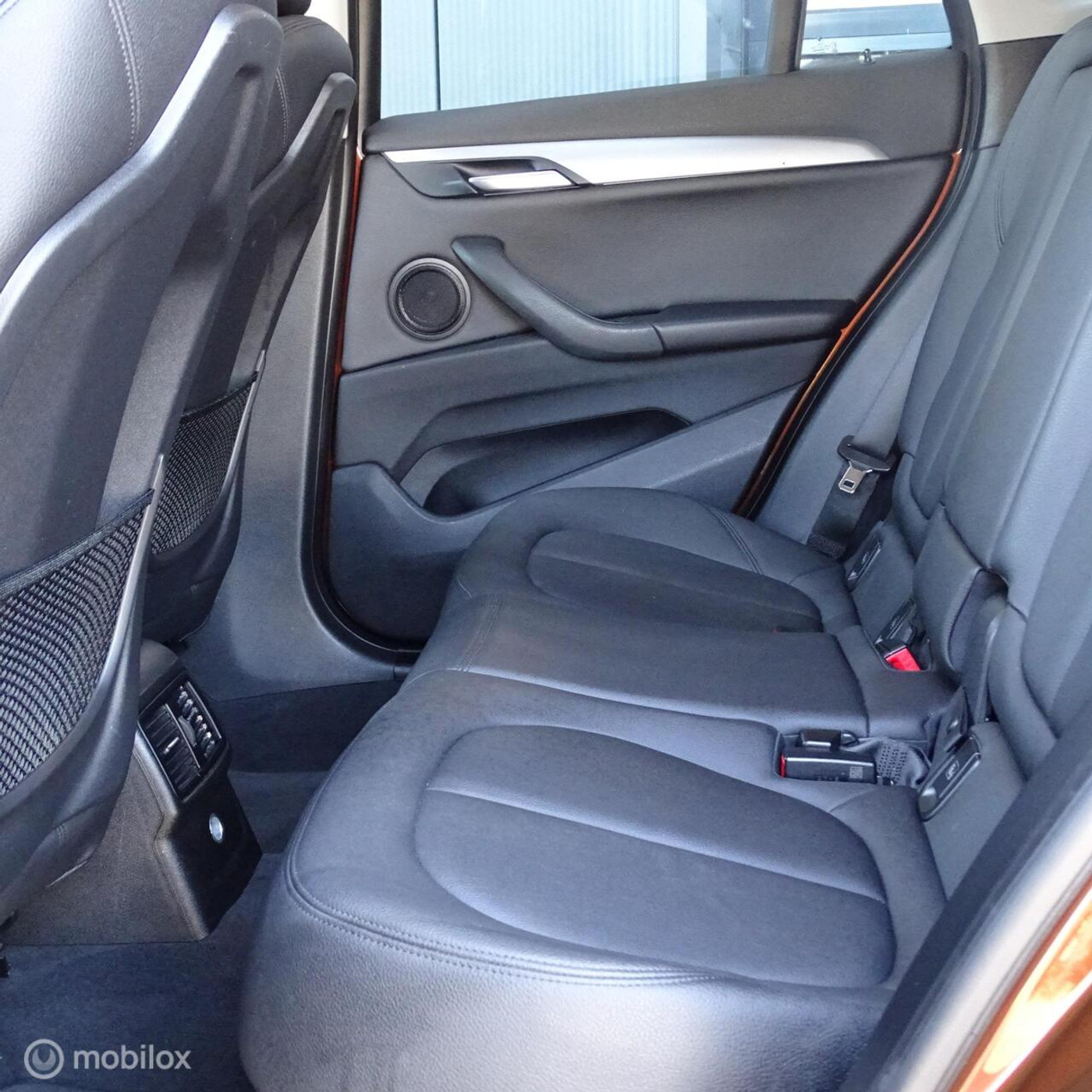 Foto van BMW X1 Sdrive18i