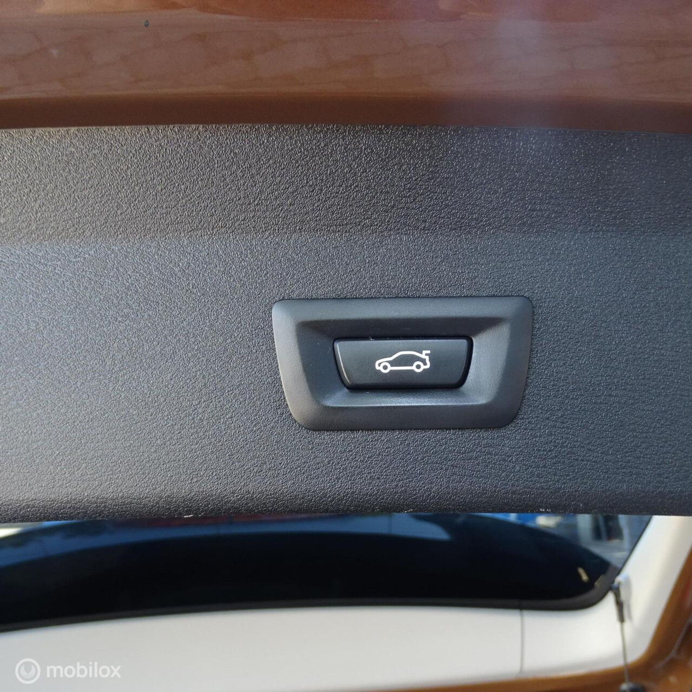 Foto van BMW X1 Sdrive18i
