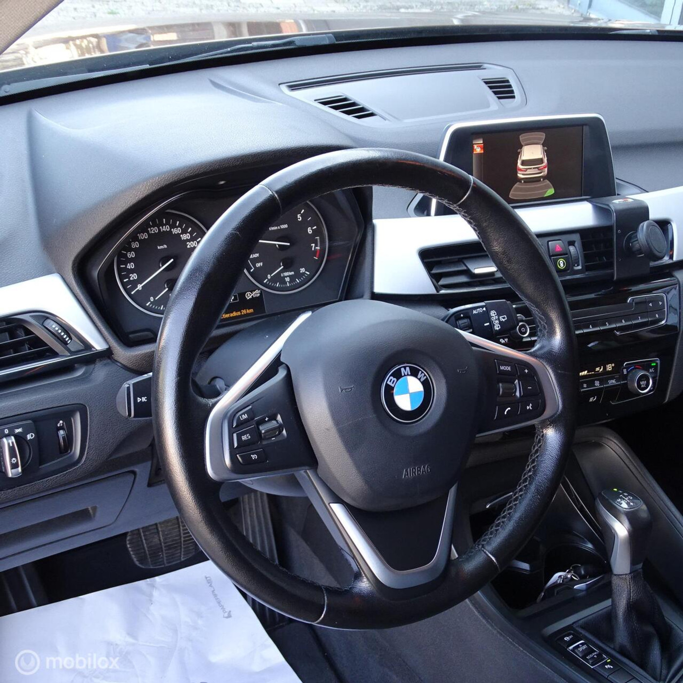 Foto van BMW X1 Sdrive18i