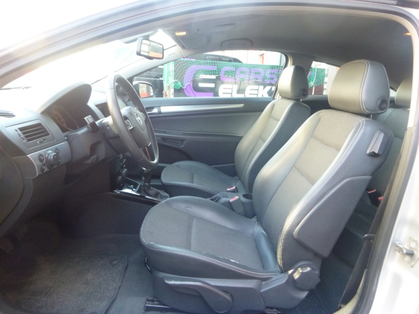 Foto van Opel Astra GTC